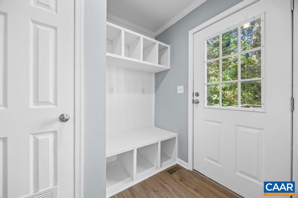 405 SWIFT RUN RD, RUCKERSVILLE, Virginia 22968, 4 Bedrooms Bedrooms, ,2 BathroomsBathrooms,Residential,405 SWIFT RUN RD,682823 MLS # 682823 405 SWIFT RUN RD, RUCKERSVILLE, Virginia 22968, 4 Bedrooms Bedrooms, ,2 BathroomsBathrooms,Residential,405 SWIFT RUN RD,682823 MLS # 682823