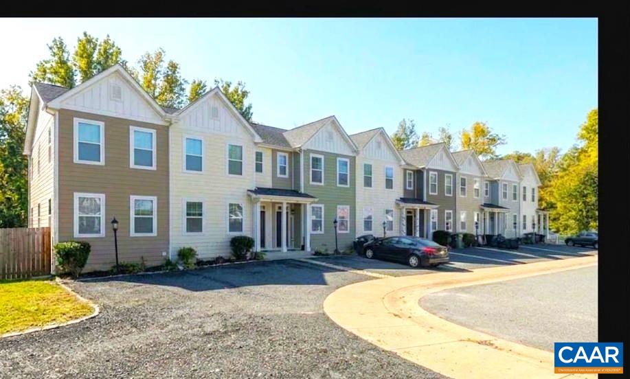 152 LONGWOOD DR, CHARLOTTESVILLE, Virginia 22903, 3 Bedrooms Bedrooms, ,2 BathroomsBathrooms,Residential,152 LONGWOOD DR,682902 MLS # 682902 152 LONGWOOD DR, CHARLOTTESVILLE, Virginia 22903, 3 Bedrooms Bedrooms, ,2 BathroomsBathrooms,Residential,152 LONGWOOD DR,682902 MLS # 682902