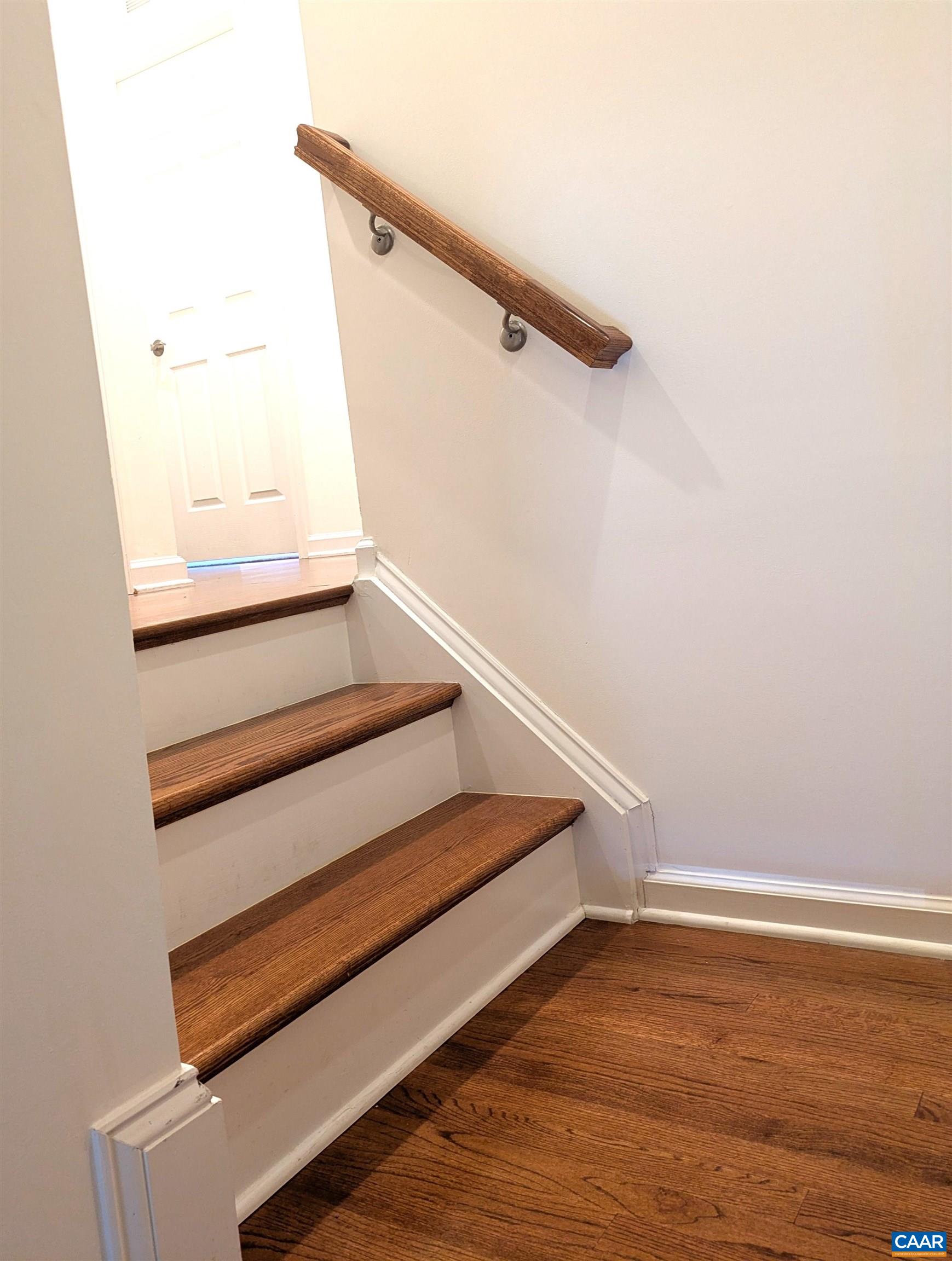 152 LONGWOOD DR, CHARLOTTESVILLE, Virginia 22903, 3 Bedrooms Bedrooms, ,2 BathroomsBathrooms,Residential,152 LONGWOOD DR,682902 MLS # 682902 152 LONGWOOD DR, CHARLOTTESVILLE, Virginia 22903, 3 Bedrooms Bedrooms, ,2 BathroomsBathrooms,Residential,152 LONGWOOD DR,682902 MLS # 682902
