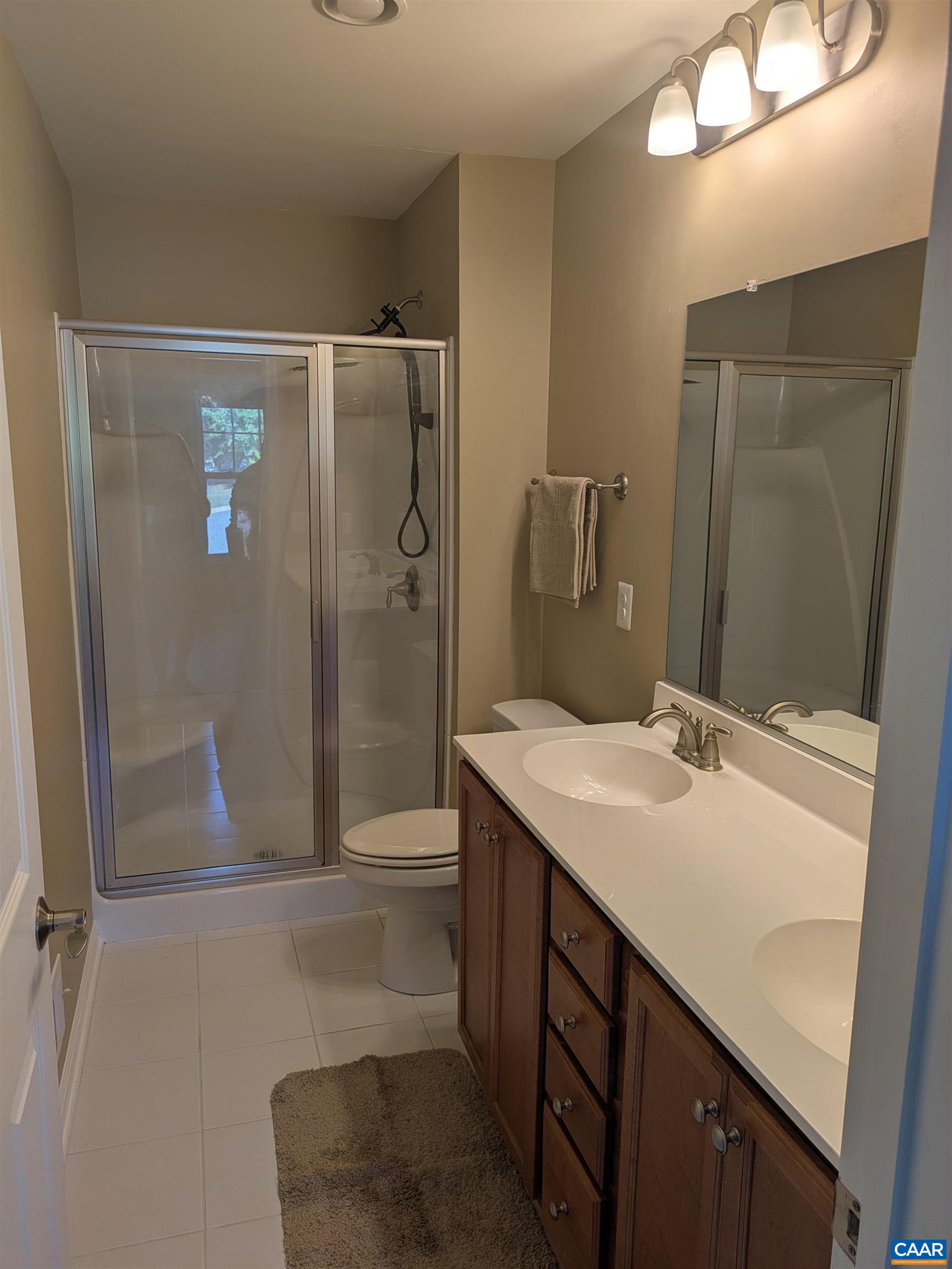 152 LONGWOOD DR, CHARLOTTESVILLE, Virginia 22903, 3 Bedrooms Bedrooms, ,2 BathroomsBathrooms,Residential,152 LONGWOOD DR,682902 MLS # 682902 152 LONGWOOD DR, CHARLOTTESVILLE, Virginia 22903, 3 Bedrooms Bedrooms, ,2 BathroomsBathrooms,Residential,152 LONGWOOD DR,682902 MLS # 682902