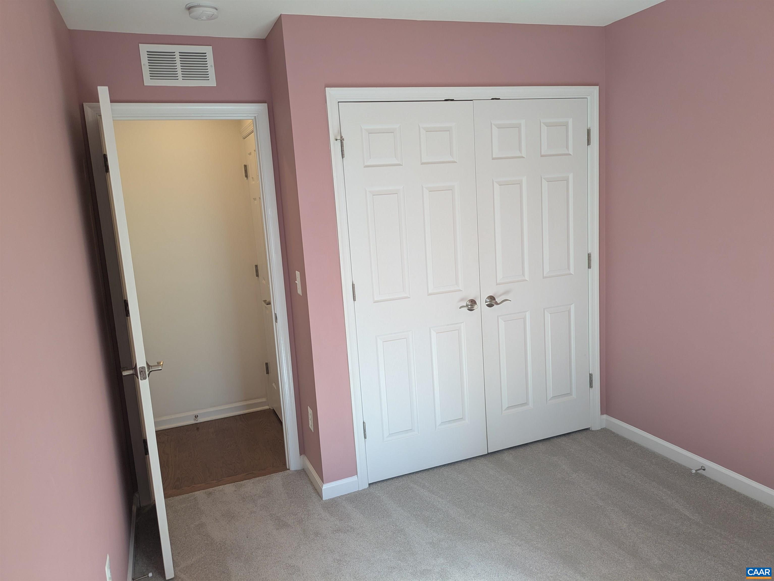 152 LONGWOOD DR, CHARLOTTESVILLE, Virginia 22903, 3 Bedrooms Bedrooms, ,2 BathroomsBathrooms,Residential,152 LONGWOOD DR,682902 MLS # 682902 152 LONGWOOD DR, CHARLOTTESVILLE, Virginia 22903, 3 Bedrooms Bedrooms, ,2 BathroomsBathrooms,Residential,152 LONGWOOD DR,682902 MLS # 682902