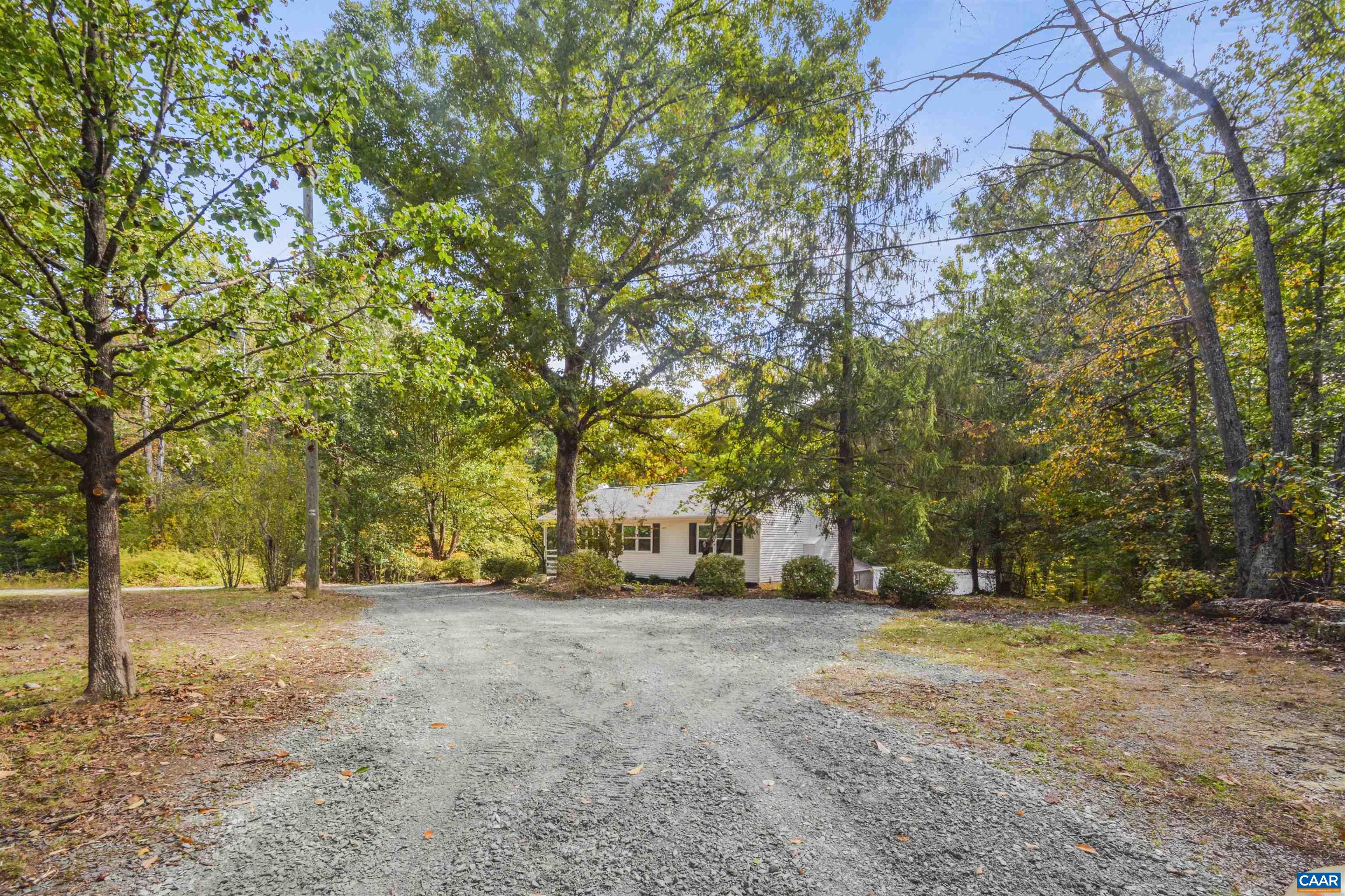 1842 ED JONES RD, SCOTTSVILLE, Virginia 24590, 3 Bedrooms Bedrooms, ,3 BathroomsBathrooms,Residential,1842 ED JONES RD,683175 MLS # 683175 1842 ED JONES RD, SCOTTSVILLE, Virginia 24590, 3 Bedrooms Bedrooms, ,3 BathroomsBathrooms,Residential,1842 ED JONES RD,683175 MLS # 683175