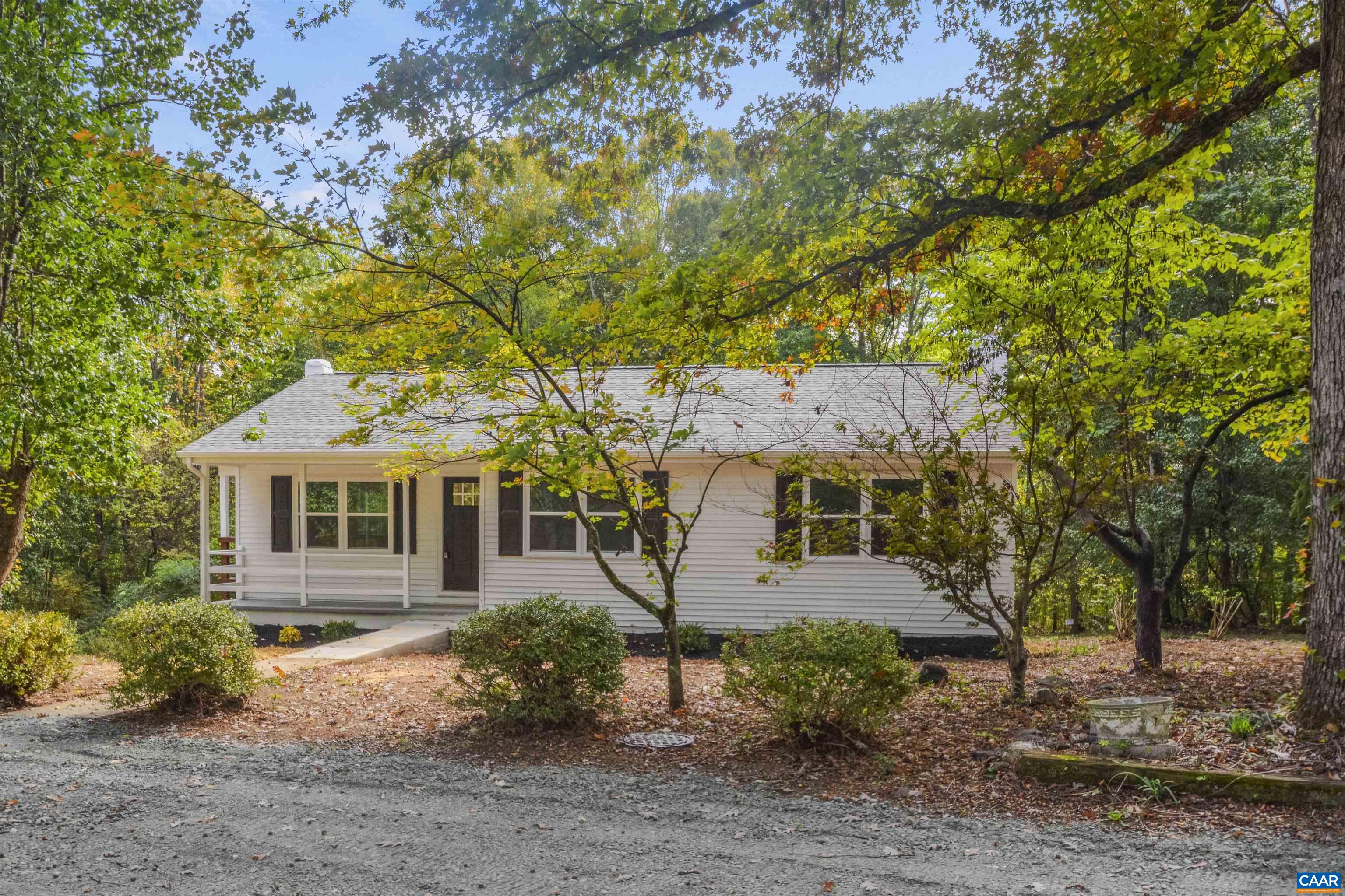 1842 ED JONES RD, SCOTTSVILLE, Virginia 24590, 3 Bedrooms Bedrooms, ,3 BathroomsBathrooms,Residential,1842 ED JONES RD,683175 MLS # 683175 1842 ED JONES RD, SCOTTSVILLE, Virginia 24590, 3 Bedrooms Bedrooms, ,3 BathroomsBathrooms,Residential,1842 ED JONES RD,683175 MLS # 683175