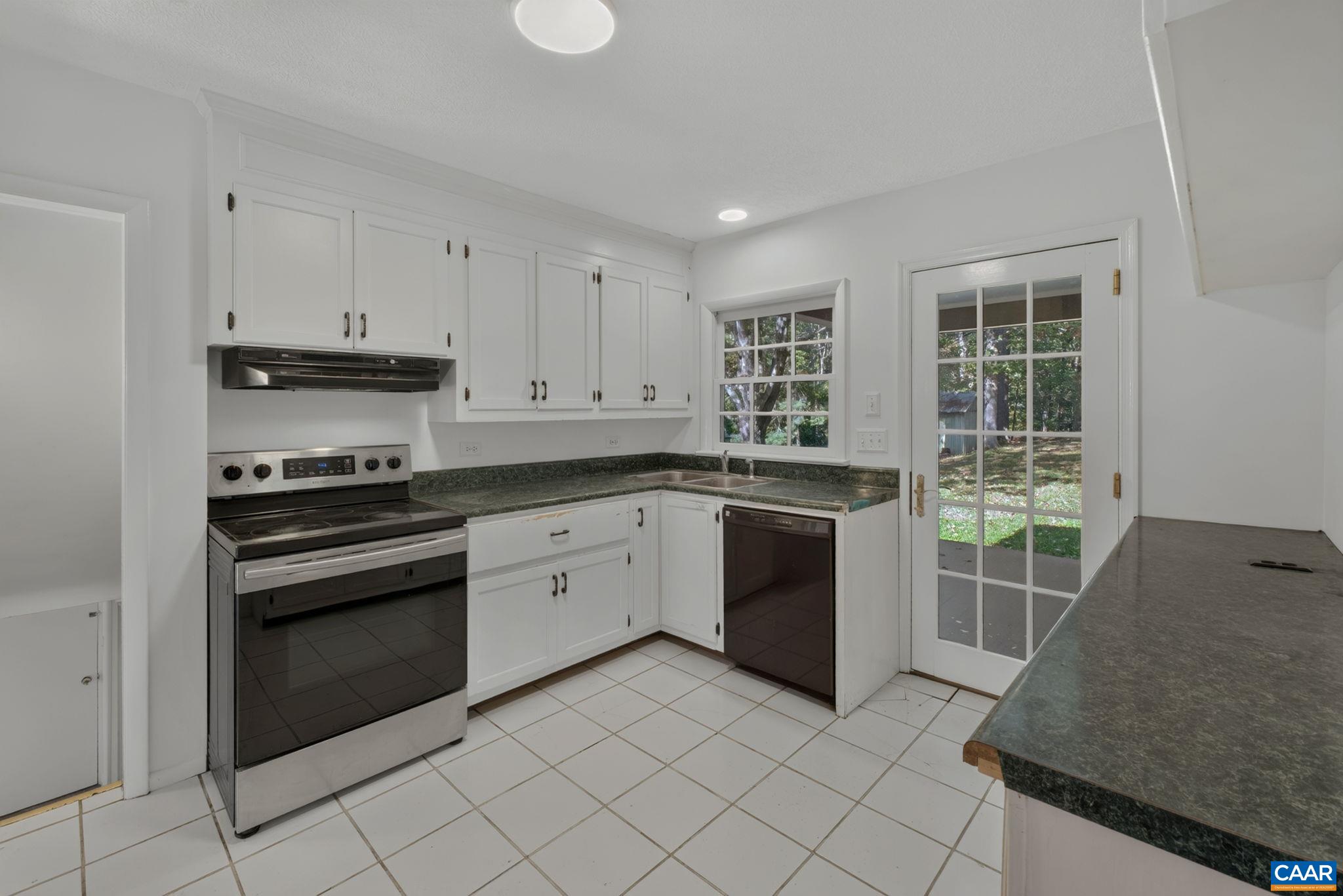 1044 MILTON DR, KESWICK, Virginia 22947, 3 Bedrooms Bedrooms, ,2 BathroomsBathrooms,Residential,1044 MILTON DR,683187 MLS # 683187