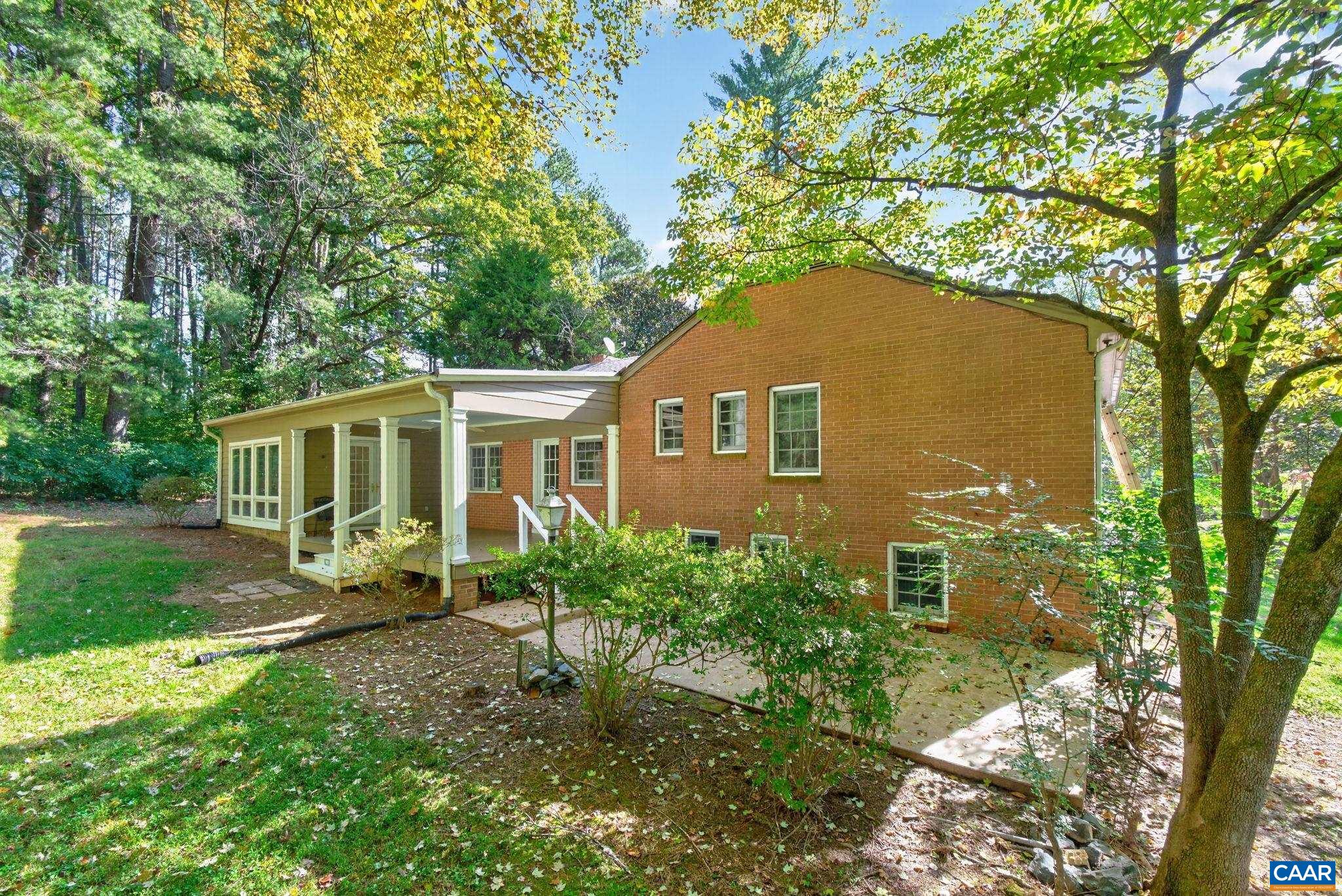 1044 MILTON DR, KESWICK, Virginia 22947, 3 Bedrooms Bedrooms, ,2 BathroomsBathrooms,Residential,1044 MILTON DR,683187 MLS # 683187