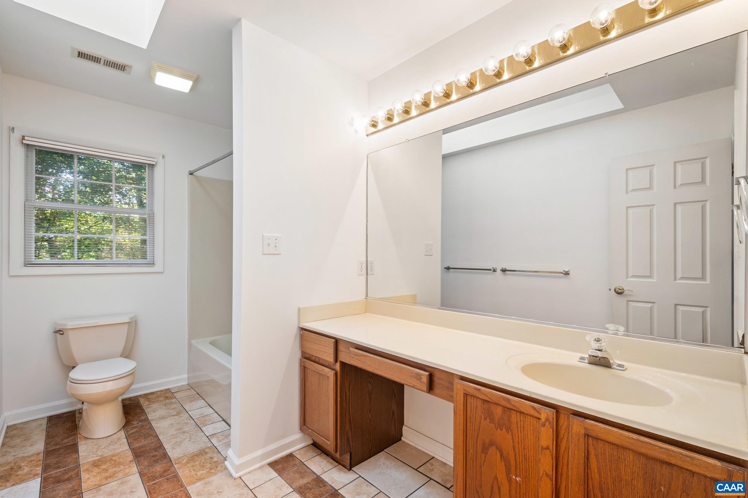 17 LONG LEAF LN, PALMYRA, Virginia 22963, 4 Bedrooms Bedrooms, ,4 BathroomsBathrooms,Residential,17 LONG LEAF LN,683190 MLS # 683190 17 LONG LEAF LN, PALMYRA, Virginia 22963, 4 Bedrooms Bedrooms, ,4 BathroomsBathrooms,Residential,17 LONG LEAF LN,683190 MLS # 683190