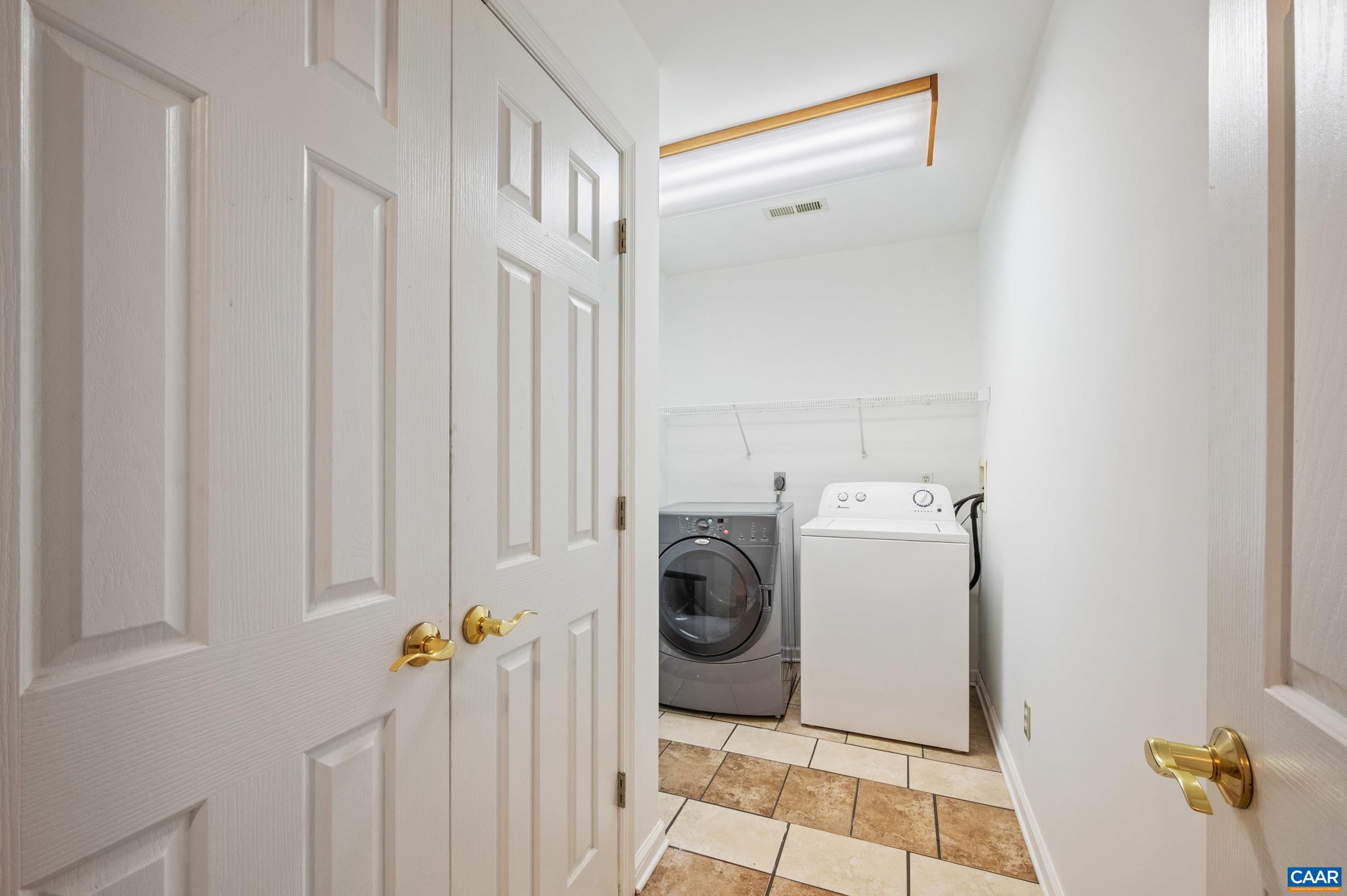 17 LONG LEAF LN, PALMYRA, Virginia 22963, 4 Bedrooms Bedrooms, ,4 BathroomsBathrooms,Residential,17 LONG LEAF LN,683190 MLS # 683190 17 LONG LEAF LN, PALMYRA, Virginia 22963, 4 Bedrooms Bedrooms, ,4 BathroomsBathrooms,Residential,17 LONG LEAF LN,683190 MLS # 683190