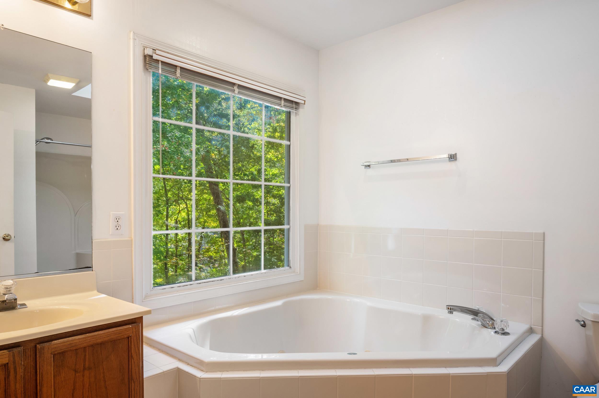 17 LONG LEAF LN, PALMYRA, Virginia 22963, 4 Bedrooms Bedrooms, ,4 BathroomsBathrooms,Residential,17 LONG LEAF LN,683190 MLS # 683190 17 LONG LEAF LN, PALMYRA, Virginia 22963, 4 Bedrooms Bedrooms, ,4 BathroomsBathrooms,Residential,17 LONG LEAF LN,683190 MLS # 683190