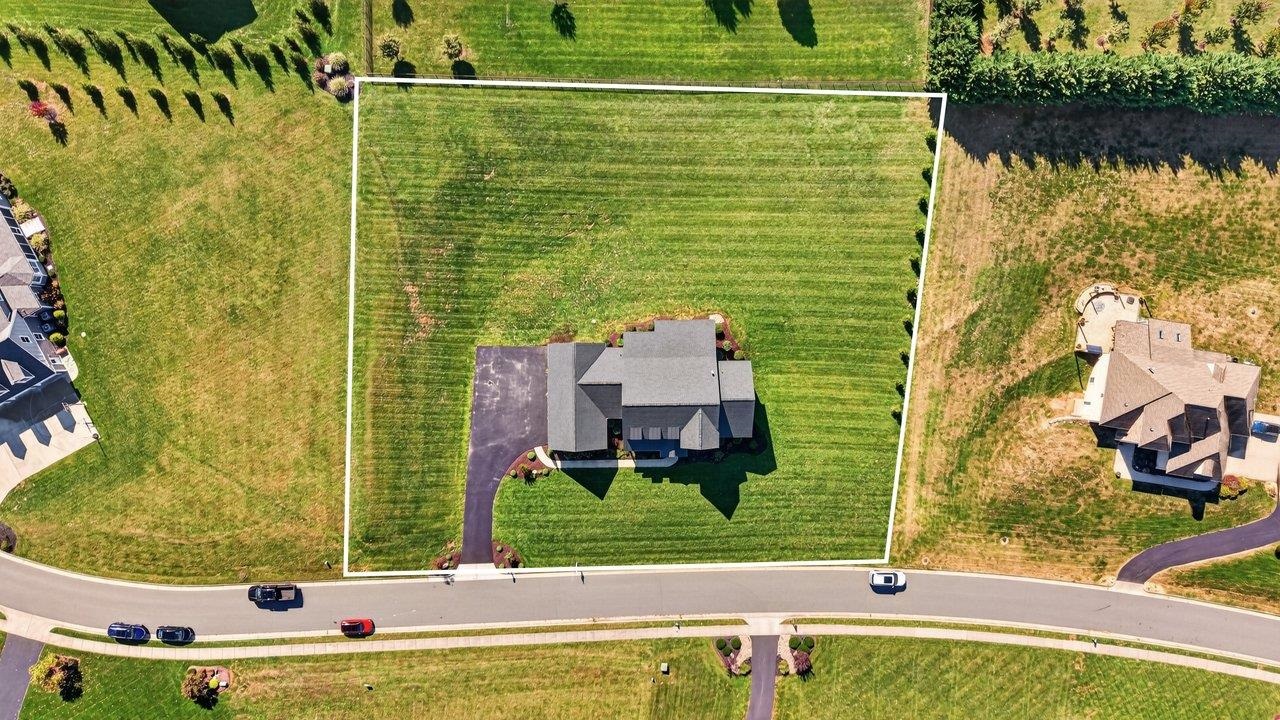 3290 WELLSLEIGH PL, ROCKINGHAM, Virginia 22801, 3 Bedrooms Bedrooms, ,3 BathroomsBathrooms,Residential,3290 WELLSLEIGH PL,682884 MLS # 682884 3290 WELLSLEIGH PL, ROCKINGHAM, Virginia 22801, 3 Bedrooms Bedrooms, ,3 BathroomsBathrooms,Residential,3290 WELLSLEIGH PL,682884 MLS # 682884