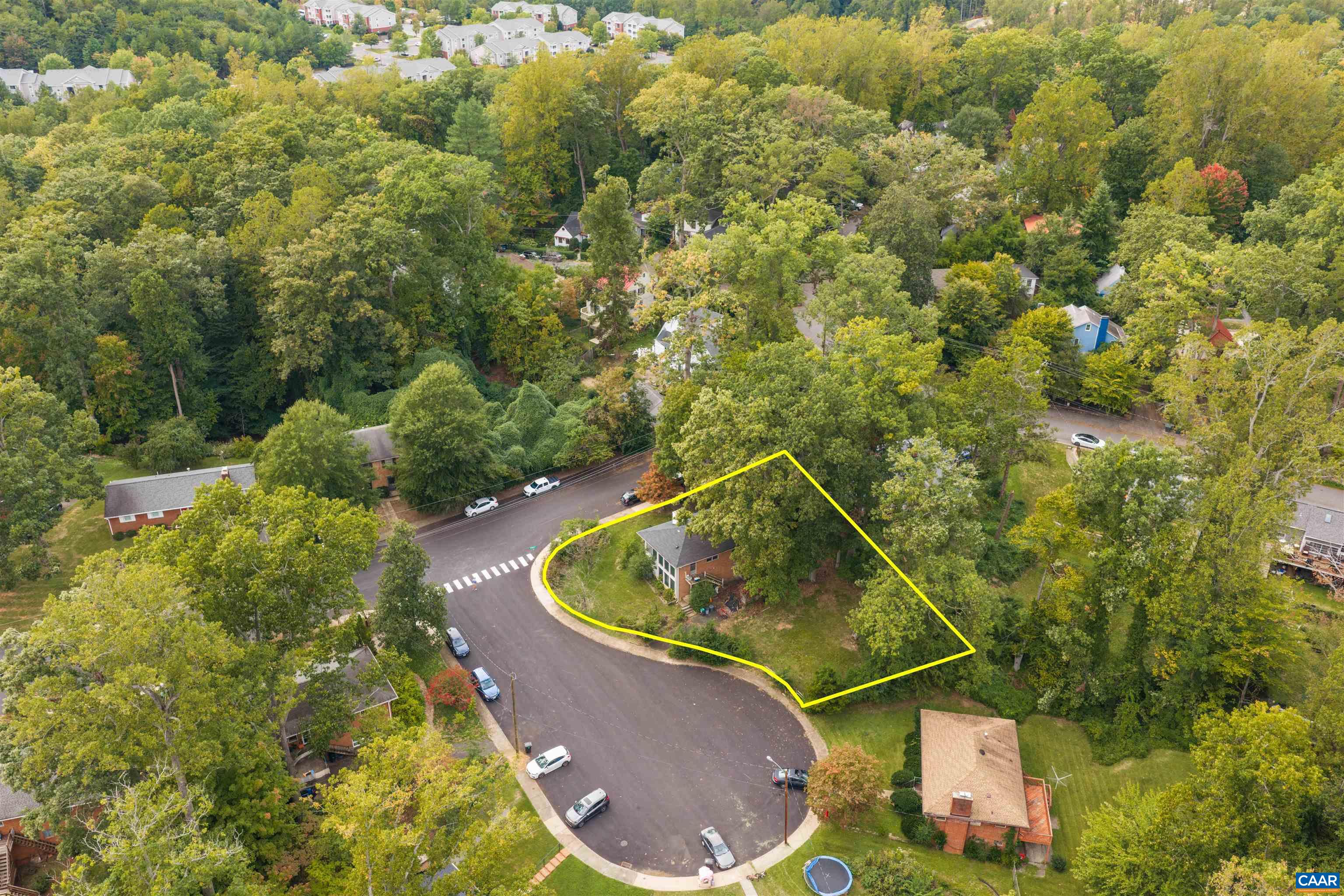 2700 MCELROY DR, CHARLOTTESVILLE, Virginia 22903, 3 Bedrooms Bedrooms, ,3 BathroomsBathrooms,Residential,2700 MCELROY DR,682937 MLS # 682937