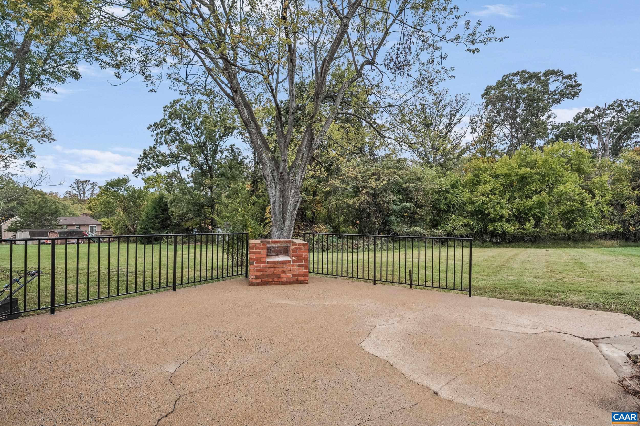 2307 WAKEFIELD RD, CHARLOTTESVILLE, Virginia 22901, 3 Bedrooms Bedrooms, ,2 BathroomsBathrooms,Residential,2307 WAKEFIELD RD,683196 MLS # 683196
