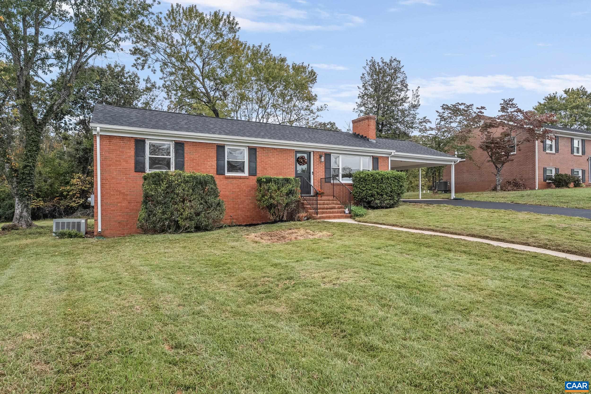 2307 WAKEFIELD RD, CHARLOTTESVILLE, Virginia 22901, 3 Bedrooms Bedrooms, ,2 BathroomsBathrooms,Residential,2307 WAKEFIELD RD,683196 MLS # 683196