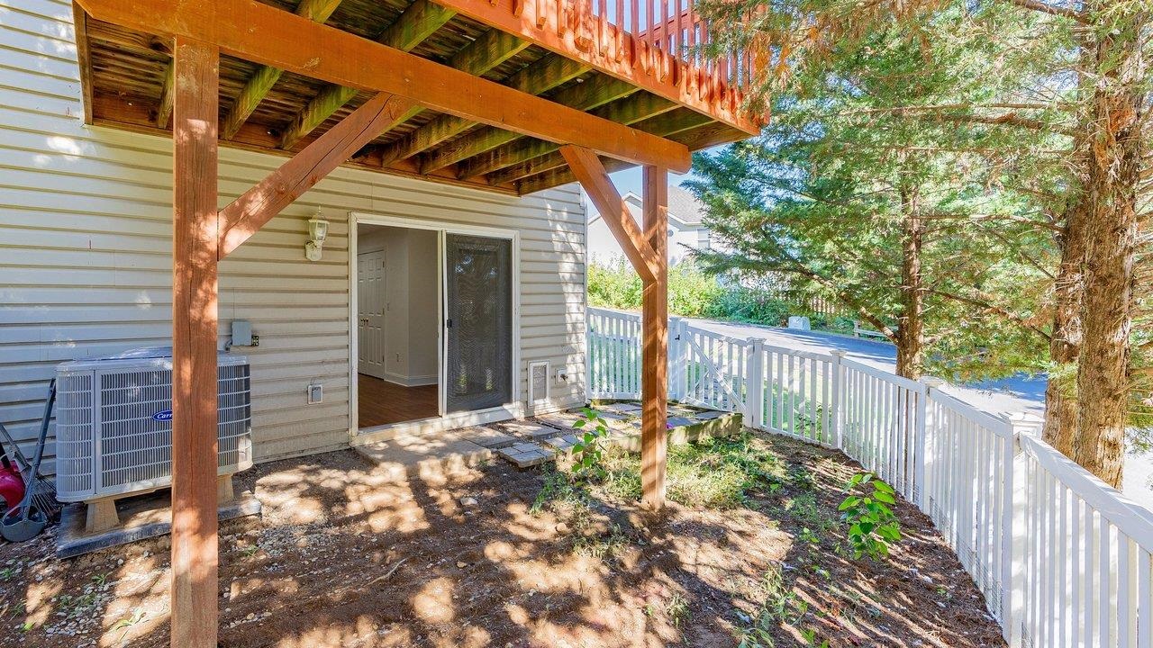 820 CAMELOT LN, HARRISONBURG, Virginia 22801, 3 Bedrooms Bedrooms, ,3 BathroomsBathrooms,Residential,820 CAMELOT LN,683197 MLS # 683197 820 CAMELOT LN, HARRISONBURG, Virginia 22801, 3 Bedrooms Bedrooms, ,3 BathroomsBathrooms,Residential,820 CAMELOT LN,683197 MLS # 683197