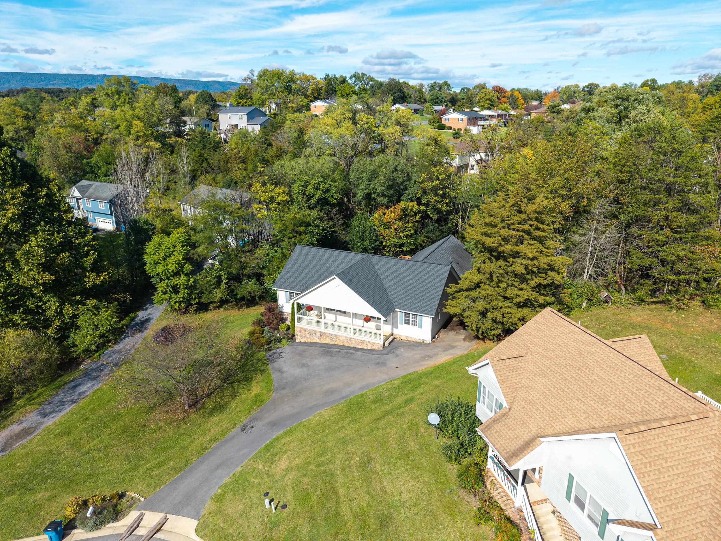 610 CEDAR CT, WOODSTOCK, Virginia 22664, 4 Bedrooms Bedrooms, ,3 BathroomsBathrooms,Residential,610 CEDAR CT,683201 MLS # 683201 610 CEDAR CT, WOODSTOCK, Virginia 22664, 4 Bedrooms Bedrooms, ,3 BathroomsBathrooms,Residential,610 CEDAR CT,683201 MLS # 683201