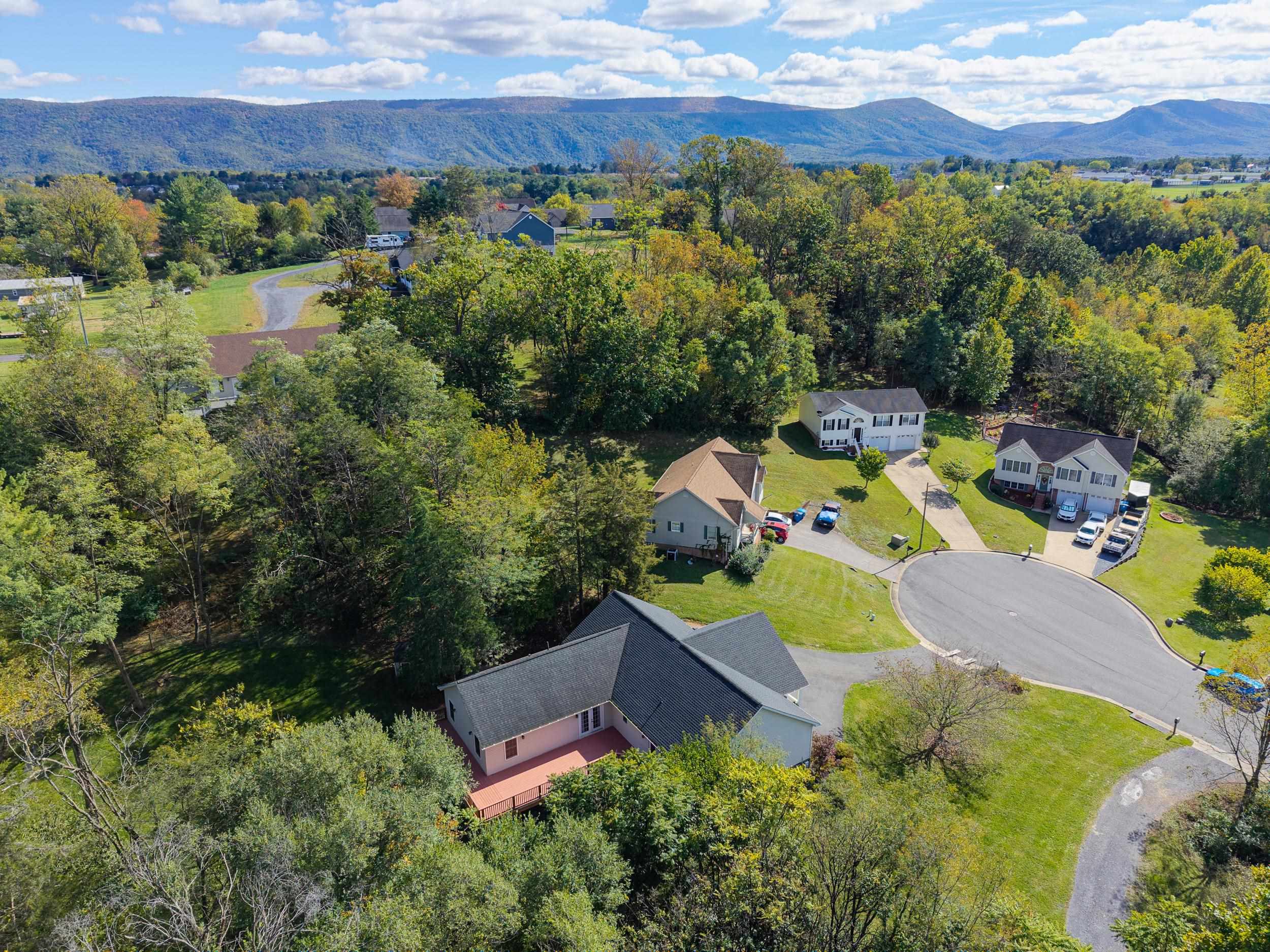 610 CEDAR CT, WOODSTOCK, Virginia 22664, 4 Bedrooms Bedrooms, ,3 BathroomsBathrooms,Residential,610 CEDAR CT,683201 MLS # 683201 610 CEDAR CT, WOODSTOCK, Virginia 22664, 4 Bedrooms Bedrooms, ,3 BathroomsBathrooms,Residential,610 CEDAR CT,683201 MLS # 683201