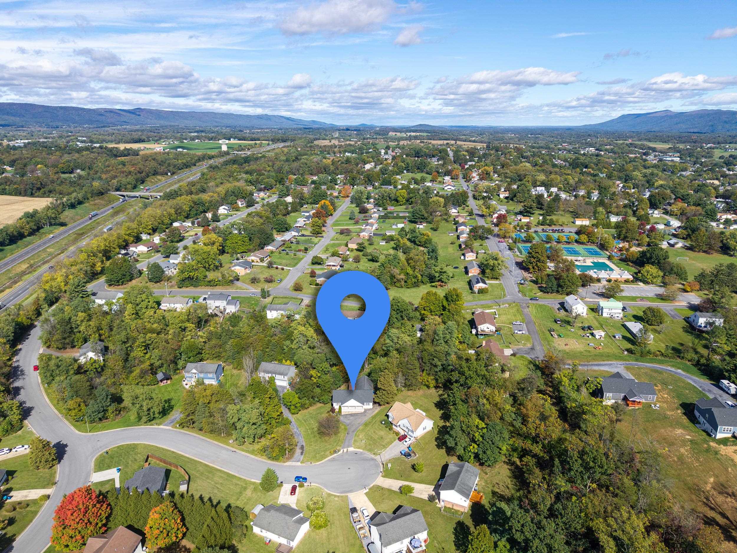 610 CEDAR CT, WOODSTOCK, Virginia 22664, 4 Bedrooms Bedrooms, ,3 BathroomsBathrooms,Residential,610 CEDAR CT,683201 MLS # 683201 610 CEDAR CT, WOODSTOCK, Virginia 22664, 4 Bedrooms Bedrooms, ,3 BathroomsBathrooms,Residential,610 CEDAR CT,683201 MLS # 683201