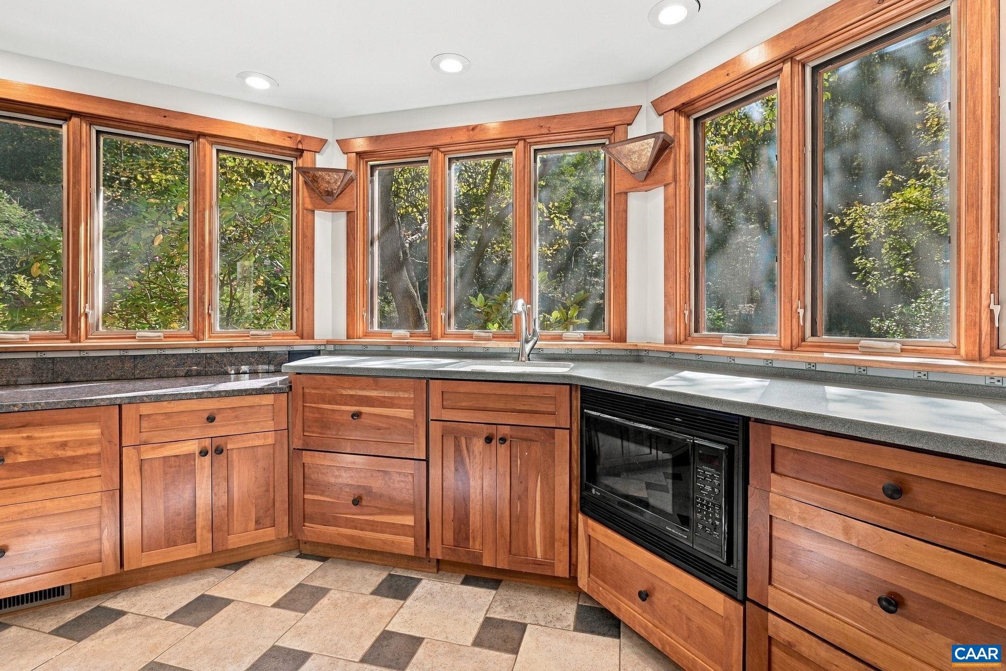 1956 LOCUST HOLLOW RD, CHARLOTTESVILLE, Virginia 22901, 3 Bedrooms Bedrooms, ,2 BathroomsBathrooms,Residential,1956 LOCUST HOLLOW RD,683202 MLS # 683202