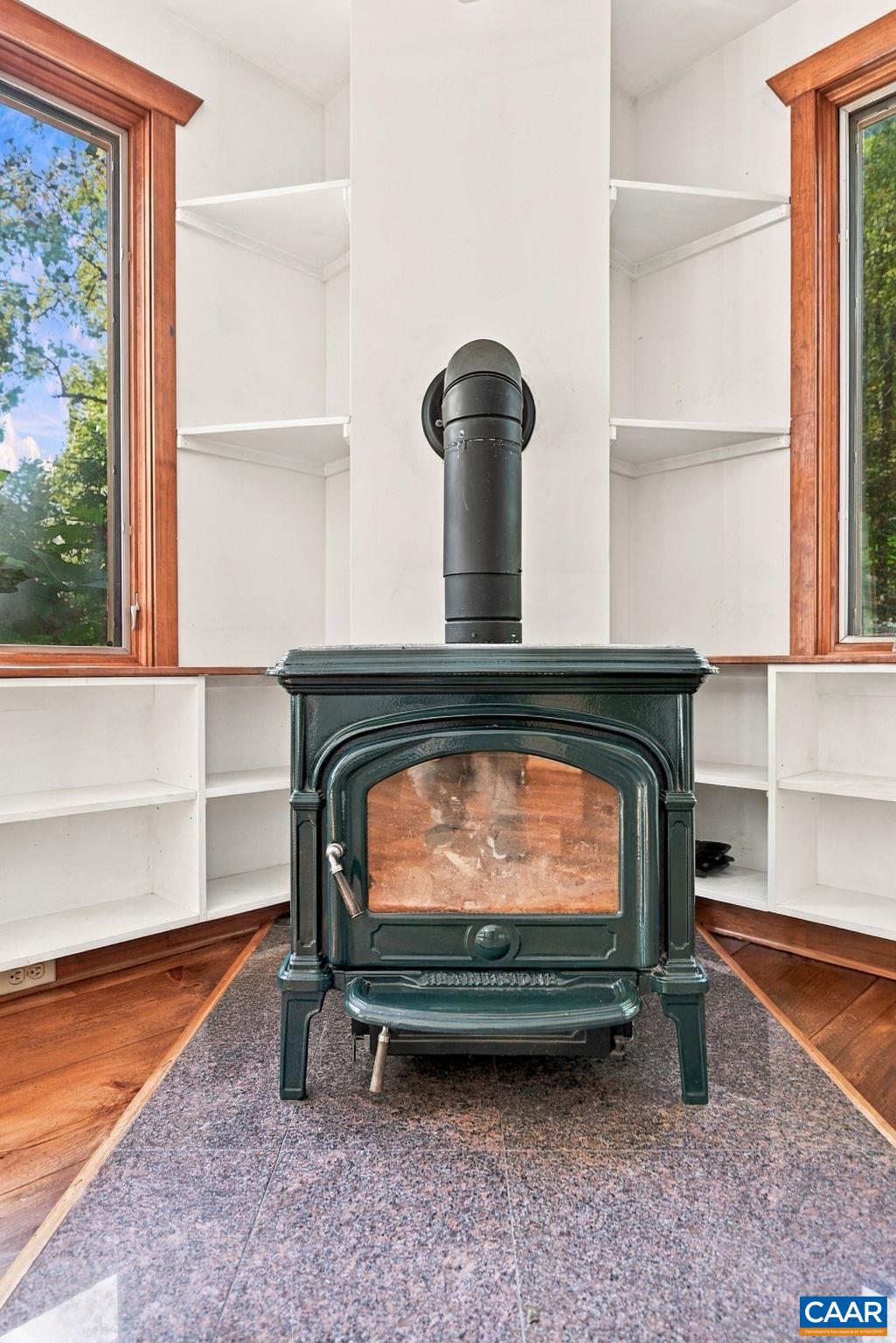 1956 LOCUST HOLLOW RD, CHARLOTTESVILLE, Virginia 22901, 3 Bedrooms Bedrooms, ,2 BathroomsBathrooms,Residential,1956 LOCUST HOLLOW RD,683202 MLS # 683202