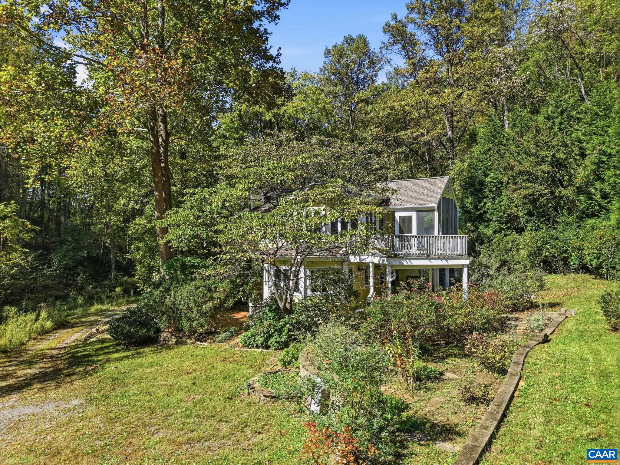 1956 LOCUST HOLLOW RD, CHARLOTTESVILLE, Virginia 22901, 3 Bedrooms Bedrooms, ,2 BathroomsBathrooms,Residential,1956 LOCUST HOLLOW RD,683202 MLS # 683202