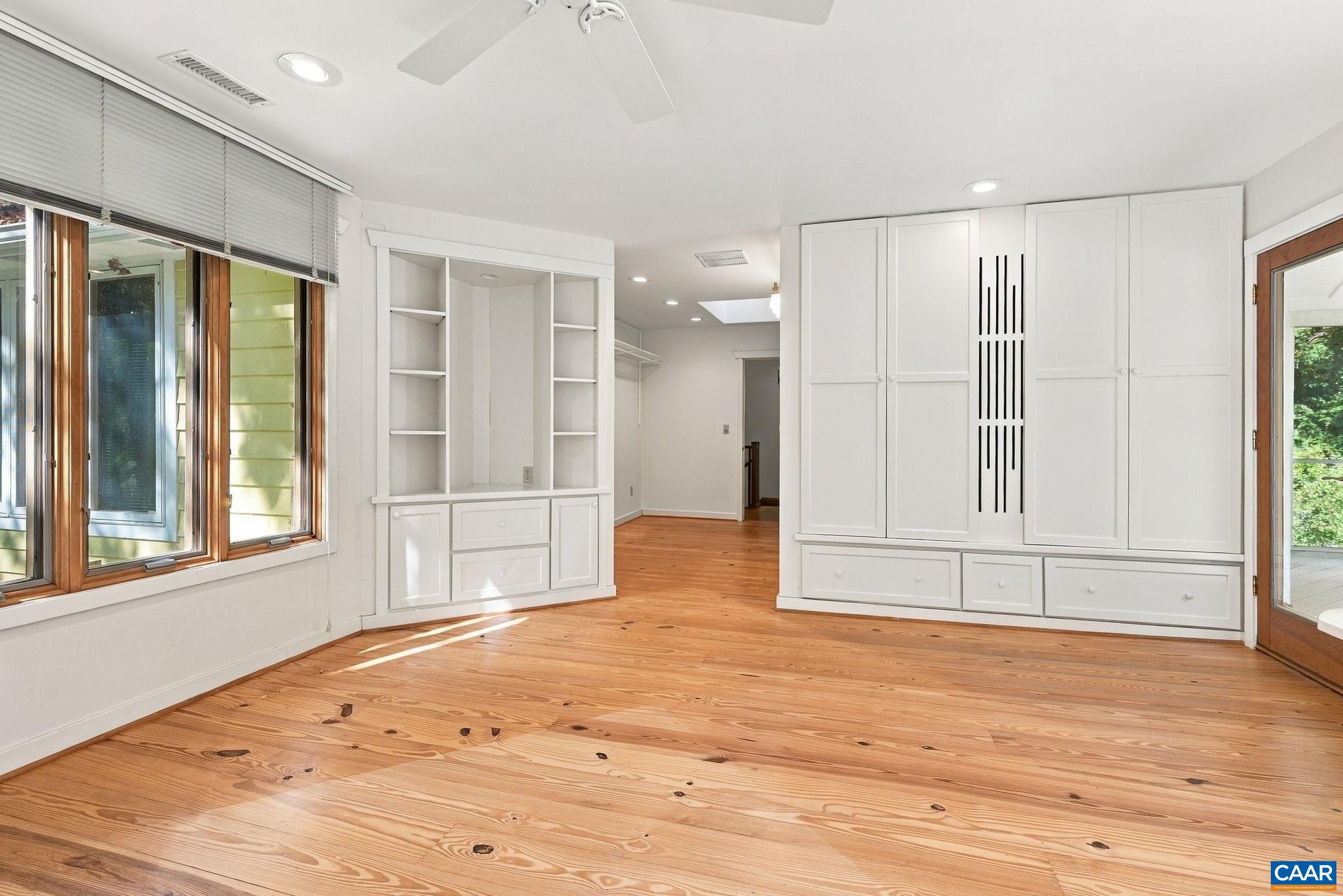 1956 LOCUST HOLLOW RD, CHARLOTTESVILLE, Virginia 22901, 3 Bedrooms Bedrooms, ,2 BathroomsBathrooms,Residential,1956 LOCUST HOLLOW RD,683202 MLS # 683202