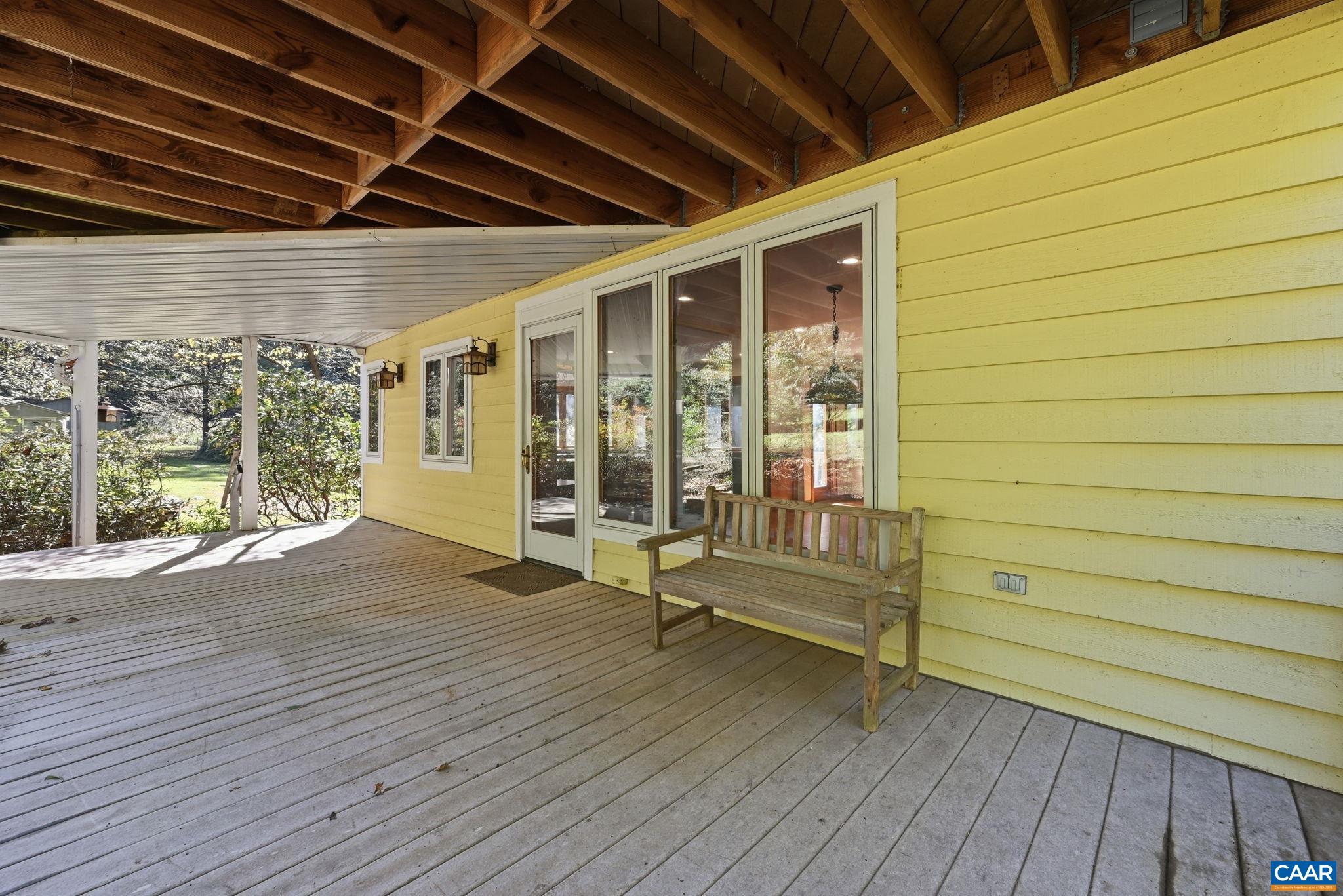 1956 LOCUST HOLLOW RD, CHARLOTTESVILLE, Virginia 22901, 3 Bedrooms Bedrooms, ,2 BathroomsBathrooms,Residential,1956 LOCUST HOLLOW RD,683202 MLS # 683202