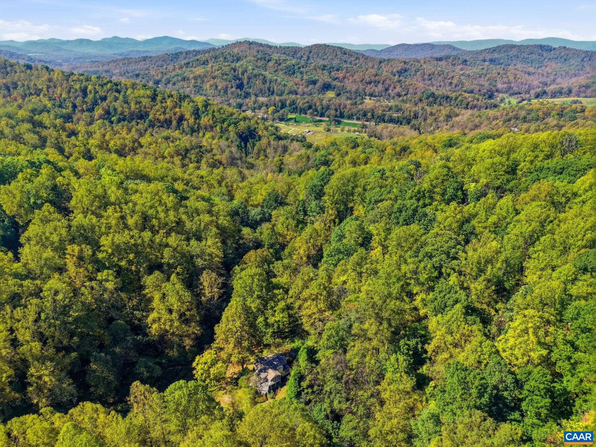 1956 LOCUST HOLLOW RD, CHARLOTTESVILLE, Virginia 22901, 3 Bedrooms Bedrooms, ,2 BathroomsBathrooms,Residential,1956 LOCUST HOLLOW RD,683202 MLS # 683202
