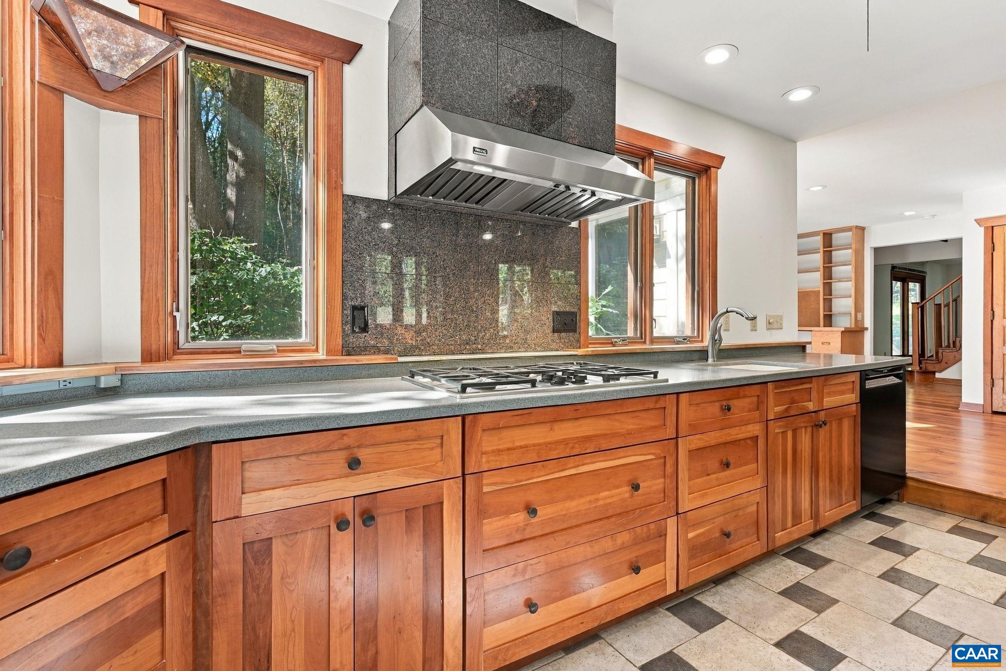 1956 LOCUST HOLLOW RD, CHARLOTTESVILLE, Virginia 22901, 3 Bedrooms Bedrooms, ,2 BathroomsBathrooms,Residential,1956 LOCUST HOLLOW RD,683202 MLS # 683202
