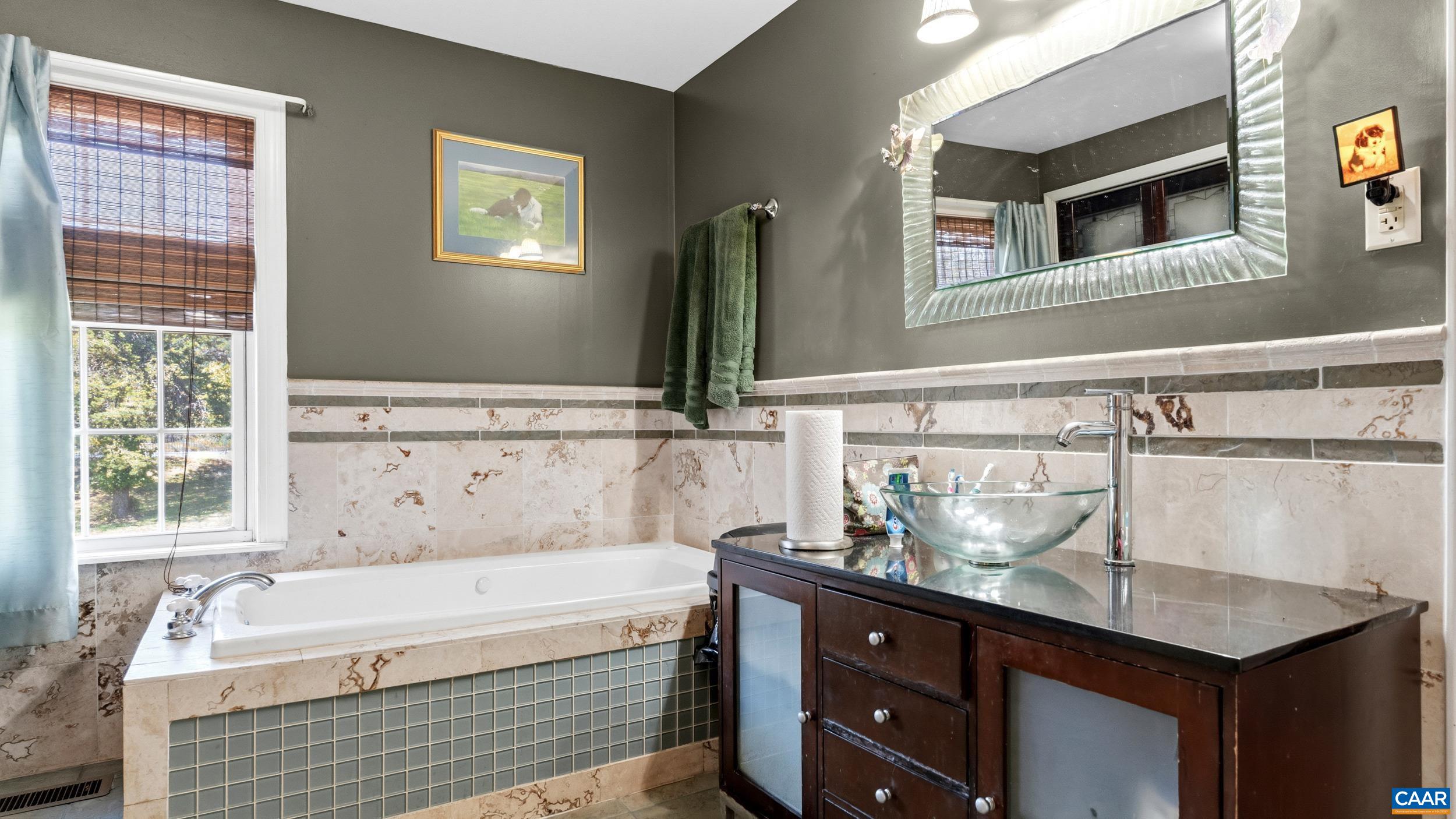 6029 CRUMPTOWN RD, FARMVILLE, Virginia 23901, 3 Bedrooms Bedrooms, ,1 BathroomBathrooms,Residential,6029 CRUMPTOWN RD,683203 MLS # 683203 6029 CRUMPTOWN RD, FARMVILLE, Virginia 23901, 3 Bedrooms Bedrooms, ,1 BathroomBathrooms,Residential,6029 CRUMPTOWN RD,683203 MLS # 683203