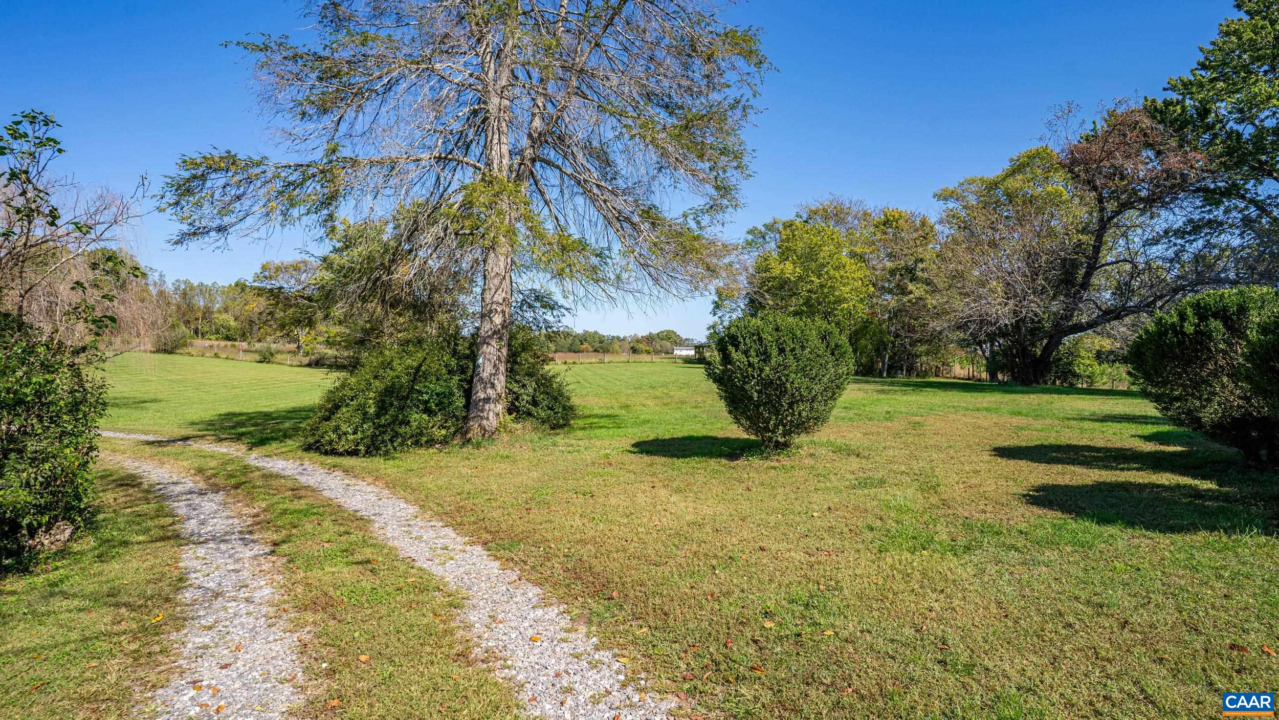 6029 CRUMPTOWN RD, FARMVILLE, Virginia 23901, 3 Bedrooms Bedrooms, ,1 BathroomBathrooms,Residential,6029 CRUMPTOWN RD,683203 MLS # 683203 6029 CRUMPTOWN RD, FARMVILLE, Virginia 23901, 3 Bedrooms Bedrooms, ,1 BathroomBathrooms,Residential,6029 CRUMPTOWN RD,683203 MLS # 683203