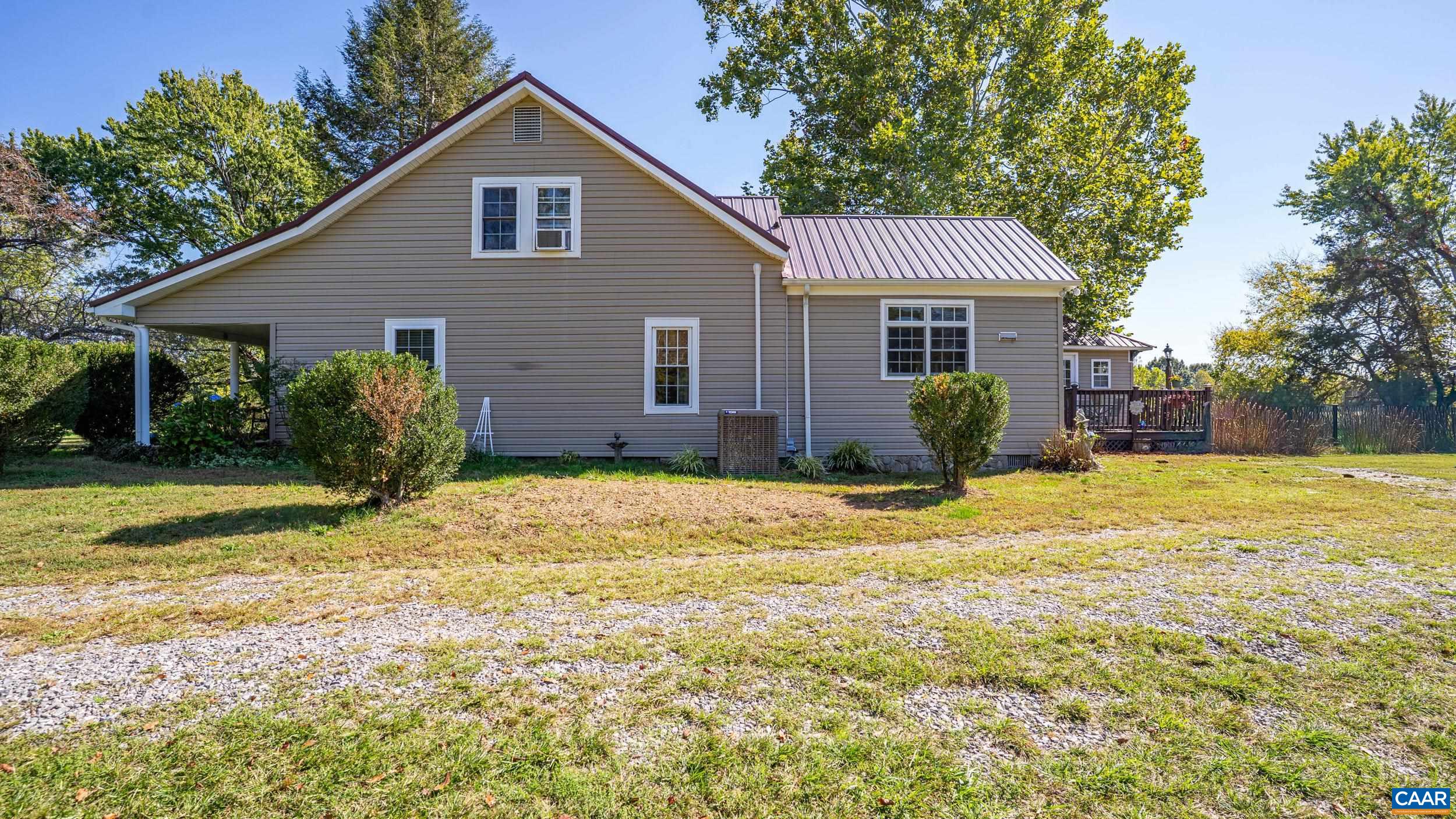 6029 CRUMPTOWN RD, FARMVILLE, Virginia 23901, 3 Bedrooms Bedrooms, ,1 BathroomBathrooms,Residential,6029 CRUMPTOWN RD,683203 MLS # 683203 6029 CRUMPTOWN RD, FARMVILLE, Virginia 23901, 3 Bedrooms Bedrooms, ,1 BathroomBathrooms,Residential,6029 CRUMPTOWN RD,683203 MLS # 683203
