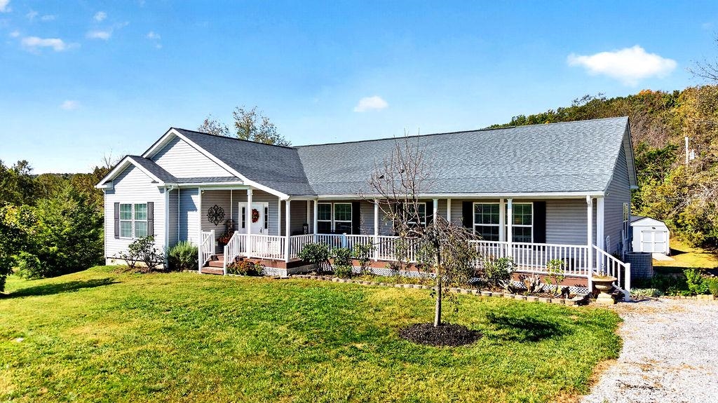 10 BLESSING HILL BARN LN, RAPHINE, Virginia 24472, 3 Bedrooms Bedrooms, ,2 BathroomsBathrooms,Residential,10 BLESSING HILL BARN LN,683225 MLS # 683225