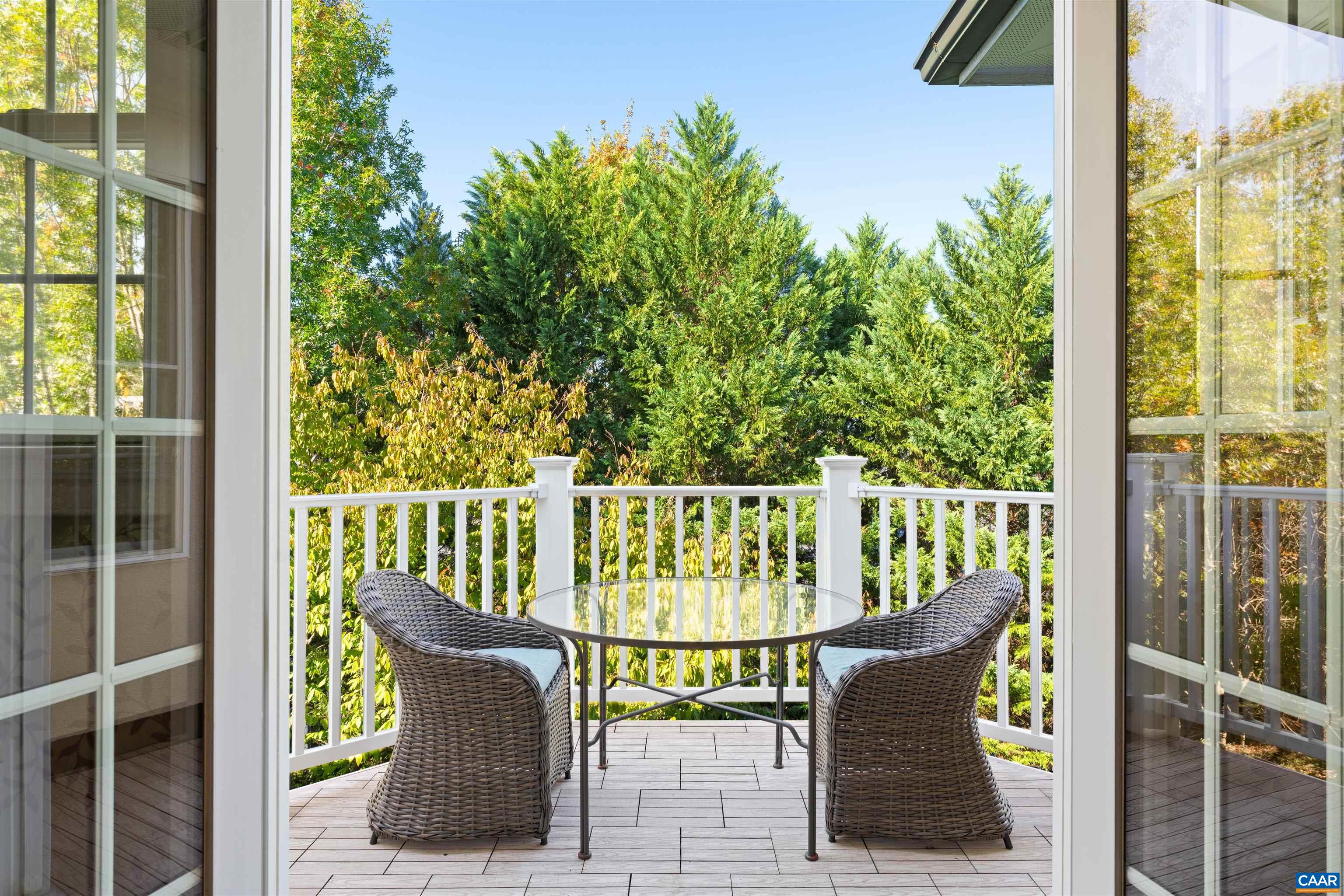 435 WHITE GABLES LN, CHARLOTTESVILLE, Virginia 22903, 3 Bedrooms Bedrooms, ,4 BathroomsBathrooms,Residential,White Gables Penthouse,435 WHITE GABLES LN,683143 MLS # 683143 435 WHITE GABLES LN, CHARLOTTESVILLE, Virginia 22903, 3 Bedrooms Bedrooms, ,4 BathroomsBathrooms,Residential,White Gables Penthouse,435 WHITE GABLES LN,683143 MLS # 683143