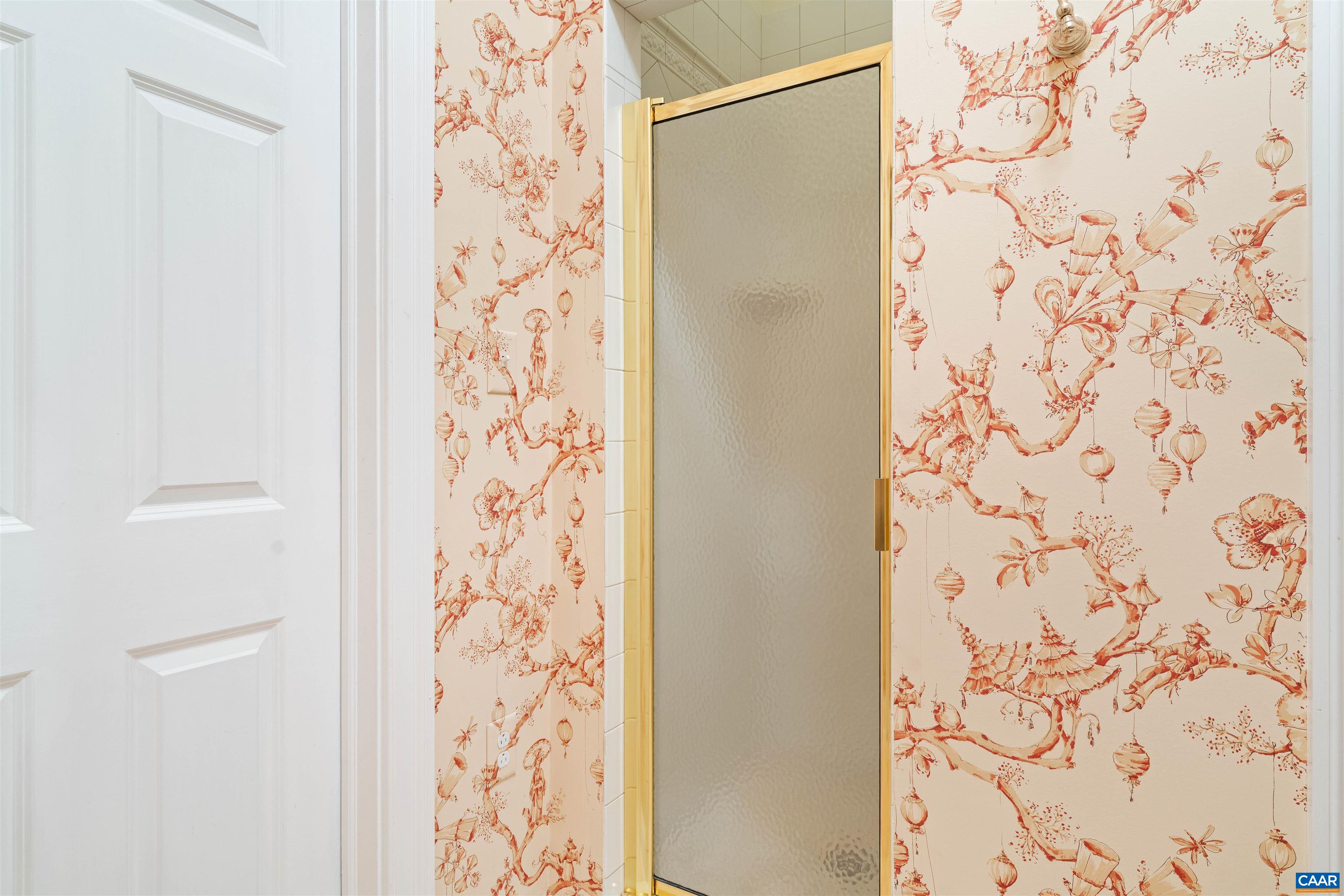 435 WHITE GABLES LN, CHARLOTTESVILLE, Virginia 22903, 3 Bedrooms Bedrooms, ,4 BathroomsBathrooms,Residential,White Gables Penthouse,435 WHITE GABLES LN,683143 MLS # 683143 435 WHITE GABLES LN, CHARLOTTESVILLE, Virginia 22903, 3 Bedrooms Bedrooms, ,4 BathroomsBathrooms,Residential,White Gables Penthouse,435 WHITE GABLES LN,683143 MLS # 683143