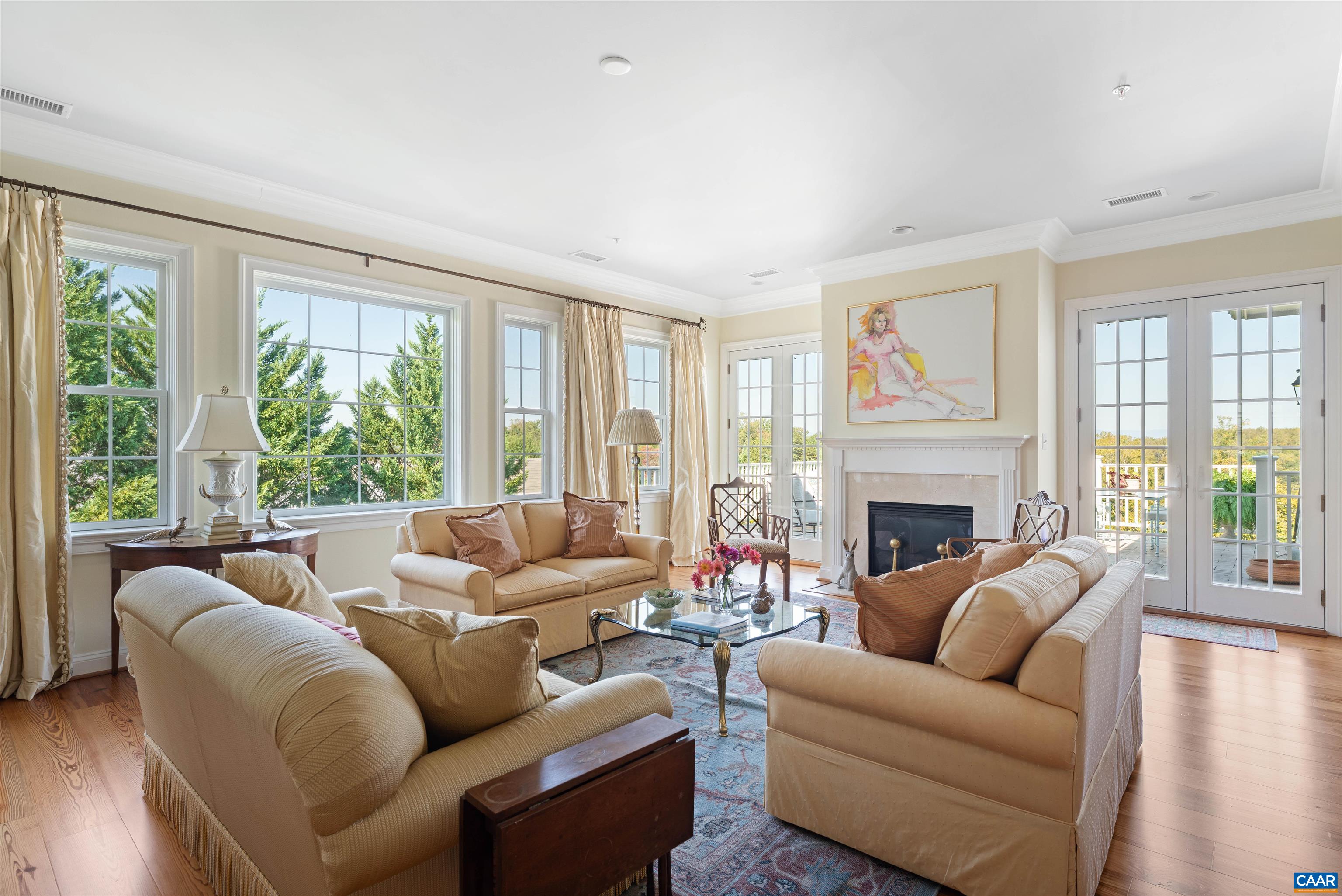 435 WHITE GABLES LN, CHARLOTTESVILLE, Virginia 22903, 3 Bedrooms Bedrooms, ,4 BathroomsBathrooms,Residential,White Gables Penthouse,435 WHITE GABLES LN,683143 MLS # 683143 435 WHITE GABLES LN, CHARLOTTESVILLE, Virginia 22903, 3 Bedrooms Bedrooms, ,4 BathroomsBathrooms,Residential,White Gables Penthouse,435 WHITE GABLES LN,683143 MLS # 683143