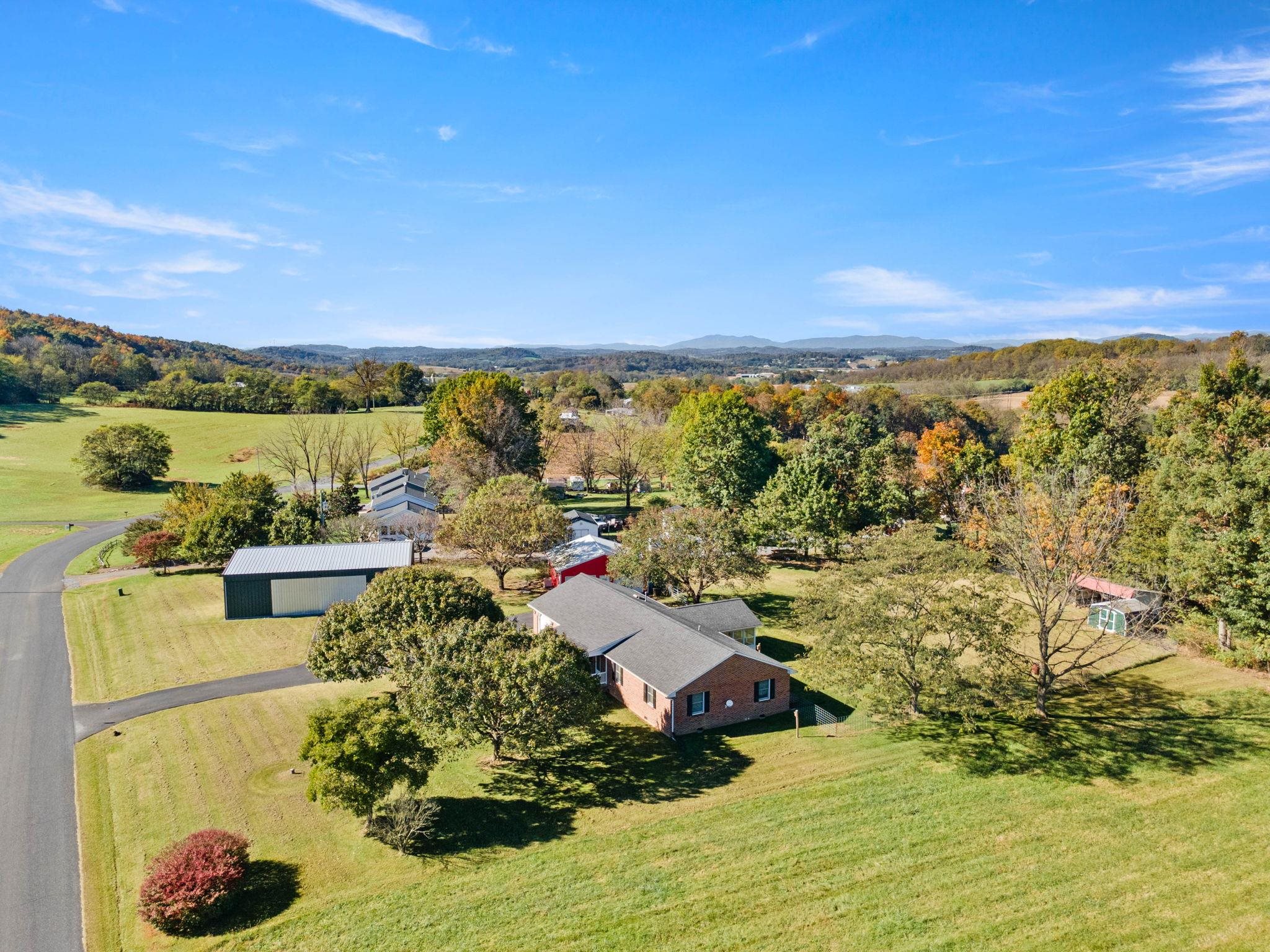 5792 KOINER FORD RD, MOUNT CRAWFORD, Virginia 22841, 3 Bedrooms Bedrooms, ,2 BathroomsBathrooms,Residential,5792 KOINER FORD RD,683170 MLS # 683170 5792 KOINER FORD RD, MOUNT CRAWFORD, Virginia 22841, 3 Bedrooms Bedrooms, ,2 BathroomsBathrooms,Residential,5792 KOINER FORD RD,683170 MLS # 683170