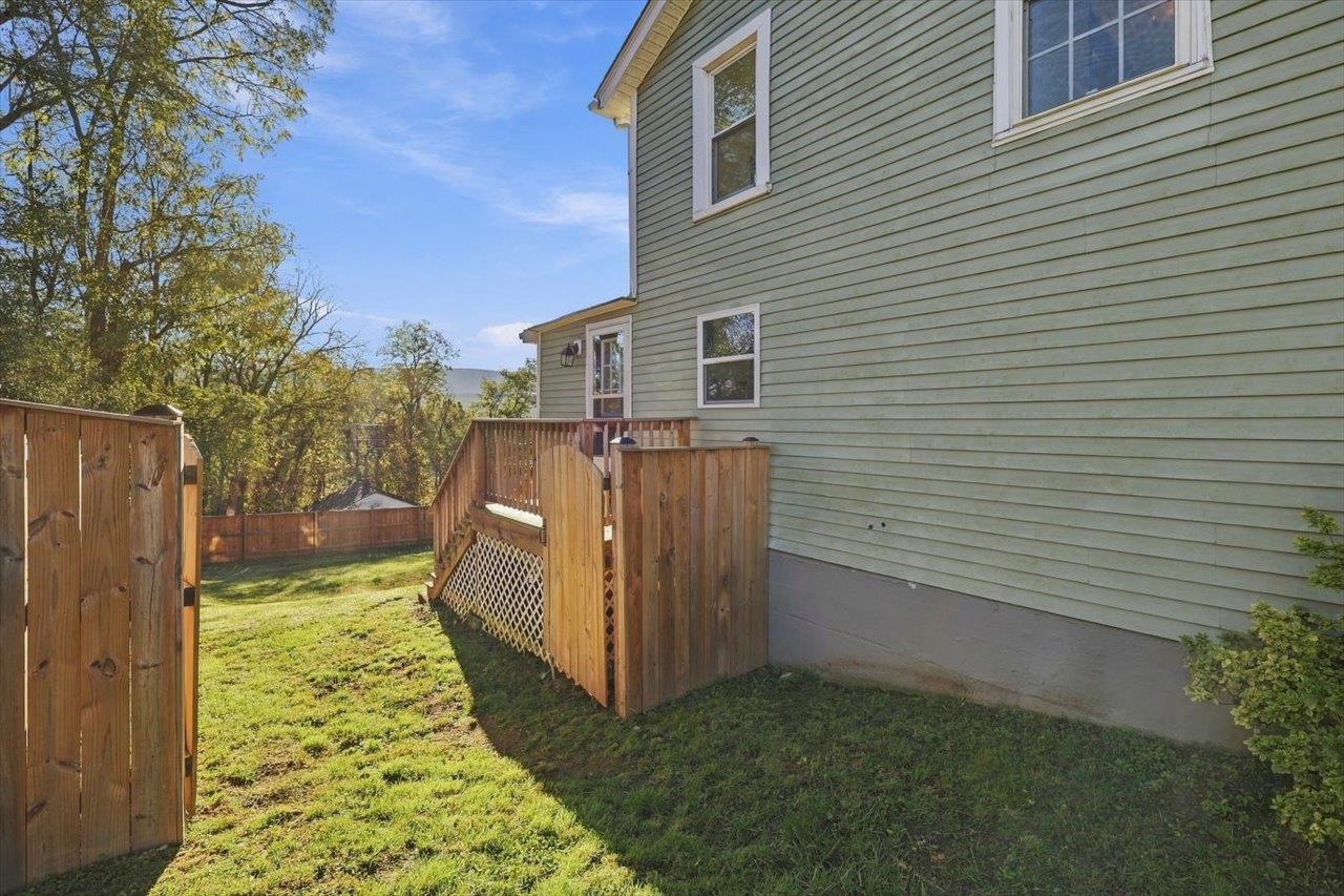 280 PORT REPUBLIC RD, WAYNESBORO, Virginia 22980, 3 Bedrooms Bedrooms, ,1 BathroomBathrooms,Residential,280 PORT REPUBLIC RD,683228 MLS # 683228 280 PORT REPUBLIC RD, WAYNESBORO, Virginia 22980, 3 Bedrooms Bedrooms, ,1 BathroomBathrooms,Residential,280 PORT REPUBLIC RD,683228 MLS # 683228