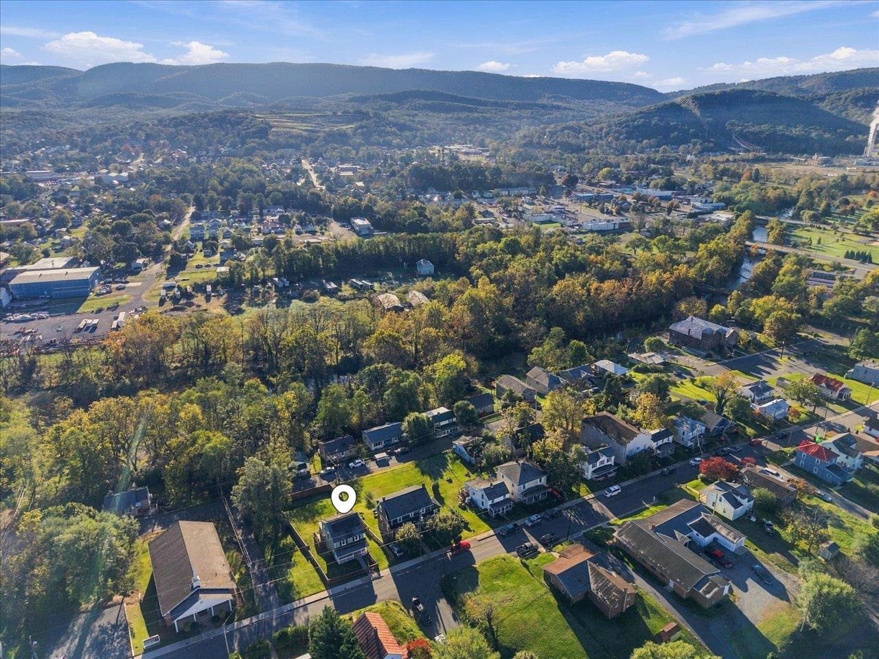 280 PORT REPUBLIC RD, WAYNESBORO, Virginia 22980, 3 Bedrooms Bedrooms, ,1 BathroomBathrooms,Residential,280 PORT REPUBLIC RD,683228 MLS # 683228 280 PORT REPUBLIC RD, WAYNESBORO, Virginia 22980, 3 Bedrooms Bedrooms, ,1 BathroomBathrooms,Residential,280 PORT REPUBLIC RD,683228 MLS # 683228