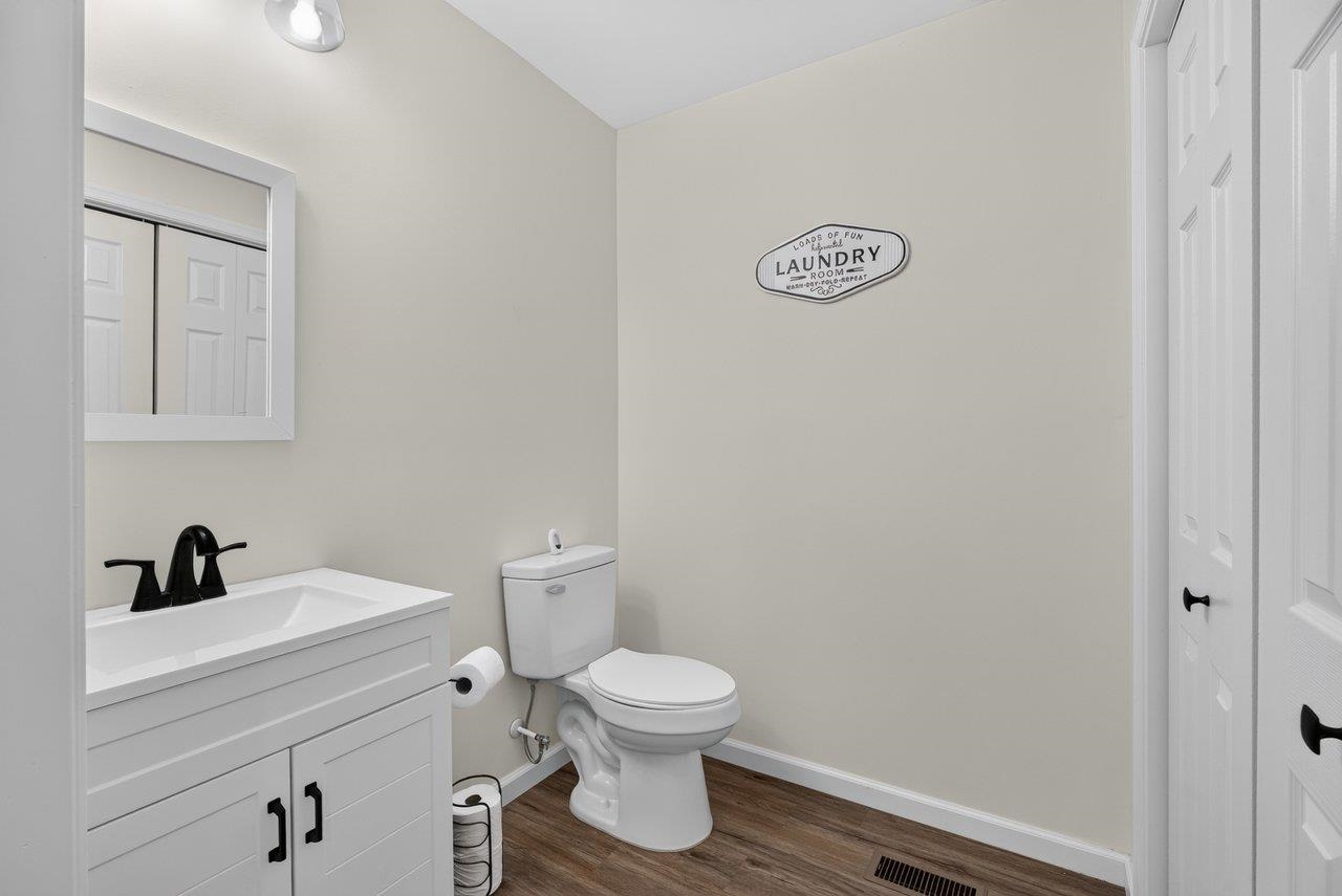 16620 E SPRING ST, ELKTON, Virginia 22827, 3 Bedrooms Bedrooms, ,2 BathroomsBathrooms,Residential,16620 E SPRING ST,682558 MLS # 682558 16620 E SPRING ST, ELKTON, Virginia 22827, 3 Bedrooms Bedrooms, ,2 BathroomsBathrooms,Residential,16620 E SPRING ST,682558 MLS # 682558