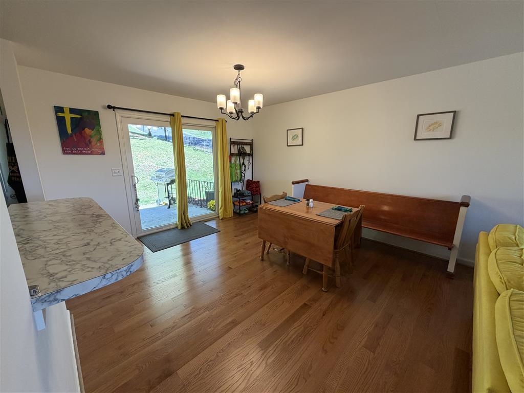 831 PAUL ST, STAUNTON, Virginia 24401, 3 Bedrooms Bedrooms, ,2 BathroomsBathrooms,Residential,831 PAUL ST,683235 MLS # 683235
