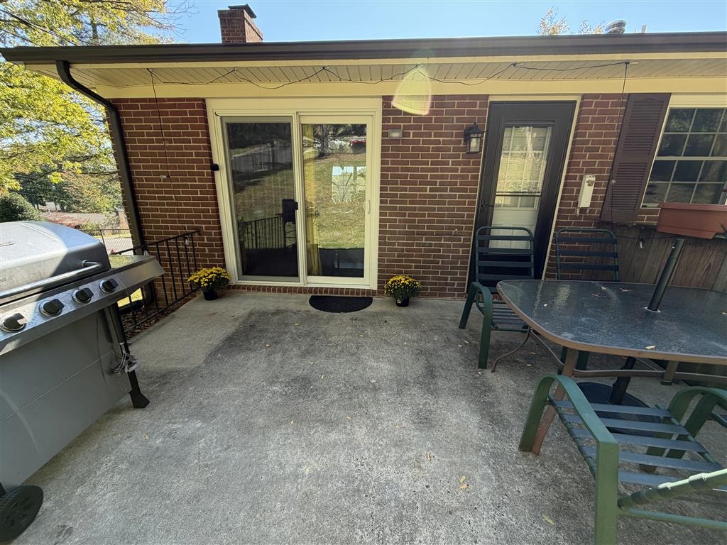 831 PAUL ST, STAUNTON, Virginia 24401, 3 Bedrooms Bedrooms, ,2 BathroomsBathrooms,Residential,831 PAUL ST,683235 MLS # 683235