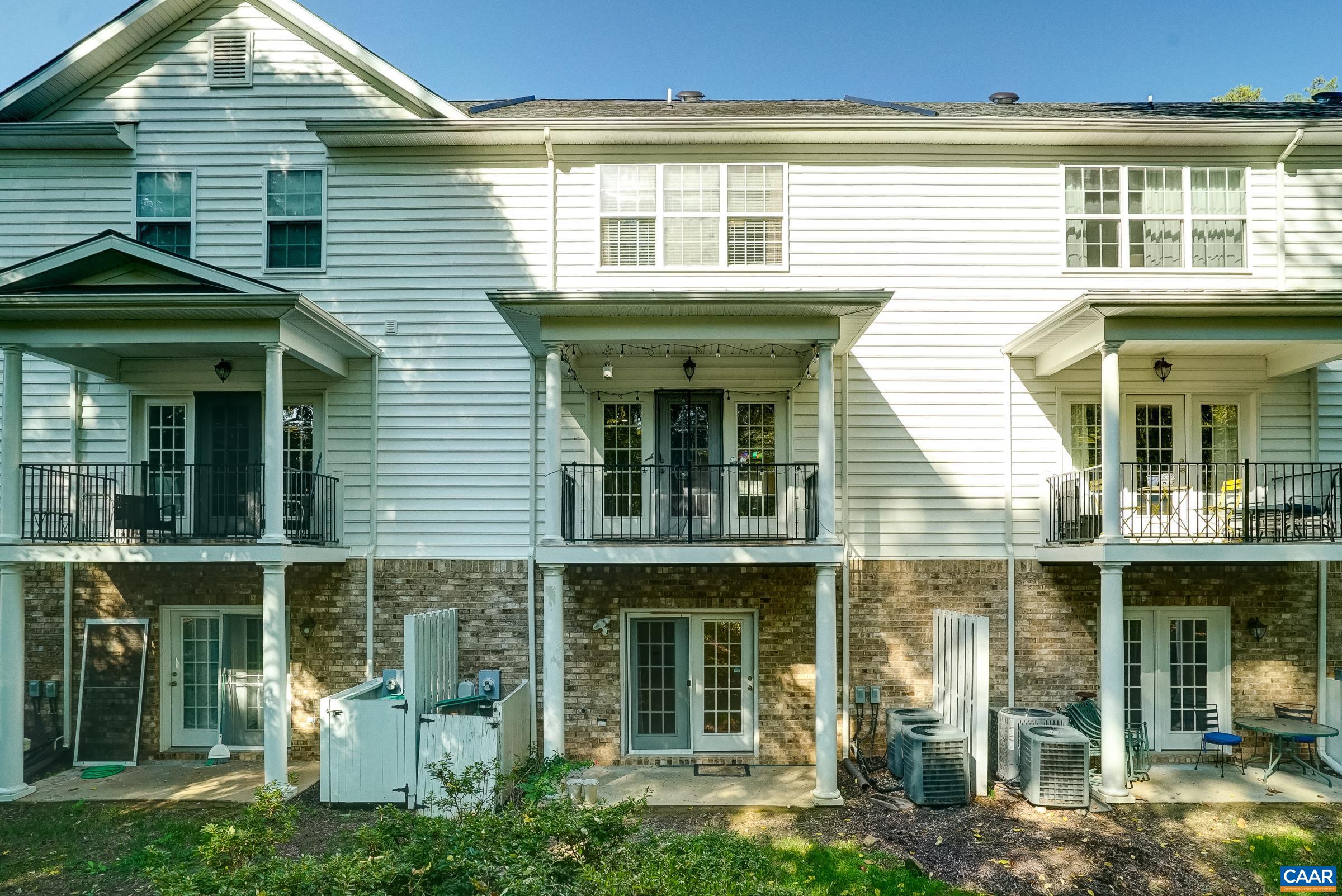 329 QUARRY RD, CHARLOTTESVILLE, Virginia 22902, 3 Bedrooms Bedrooms, ,3 BathroomsBathrooms,Residential,Belmont Village Townhome!,329 QUARRY RD,683236 MLS # 683236