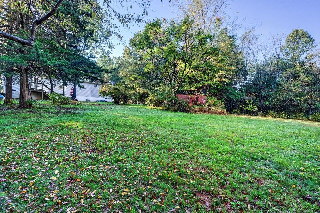 138 STONEWALL RD, WEYERS CAVE, Virginia 24486, 3 Bedrooms Bedrooms, ,2 BathroomsBathrooms,Residential,138 STONEWALL RD,683237 MLS # 683237