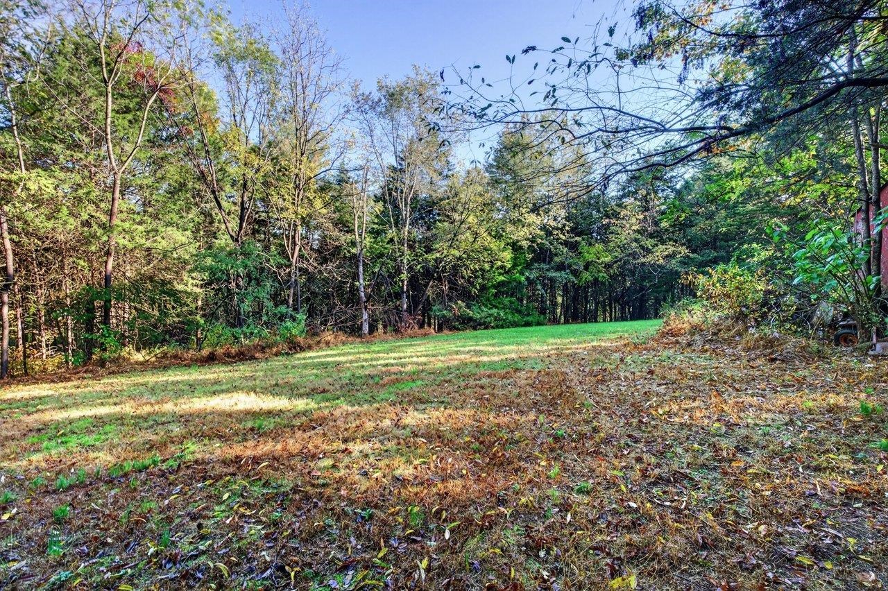 138 STONEWALL RD, WEYERS CAVE, Virginia 24486, 3 Bedrooms Bedrooms, ,2 BathroomsBathrooms,Residential,138 STONEWALL RD,683237 MLS # 683237