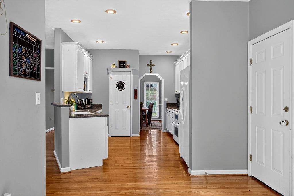 520 WYNDHAM HILL DR, FISHERSVILLE, Virginia 22939, 4 Bedrooms Bedrooms, ,2 BathroomsBathrooms,Residential,520 WYNDHAM HILL DR,683240 MLS # 683240 520 WYNDHAM HILL DR, FISHERSVILLE, Virginia 22939, 4 Bedrooms Bedrooms, ,2 BathroomsBathrooms,Residential,520 WYNDHAM HILL DR,683240 MLS # 683240