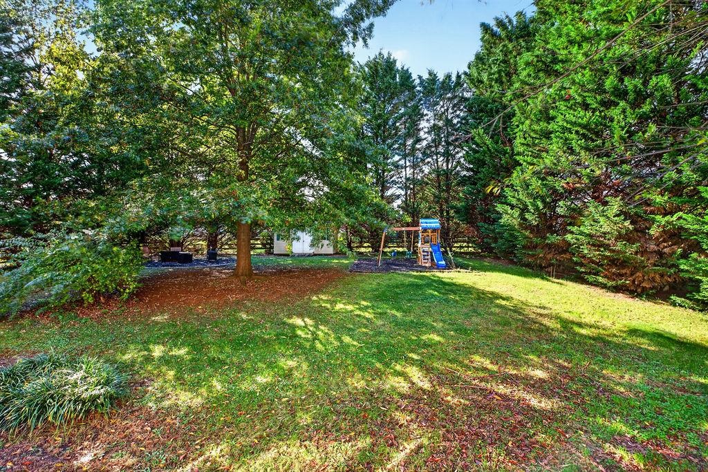 520 WYNDHAM HILL DR, FISHERSVILLE, Virginia 22939, 4 Bedrooms Bedrooms, ,2 BathroomsBathrooms,Residential,520 WYNDHAM HILL DR,683240 MLS # 683240 520 WYNDHAM HILL DR, FISHERSVILLE, Virginia 22939, 4 Bedrooms Bedrooms, ,2 BathroomsBathrooms,Residential,520 WYNDHAM HILL DR,683240 MLS # 683240