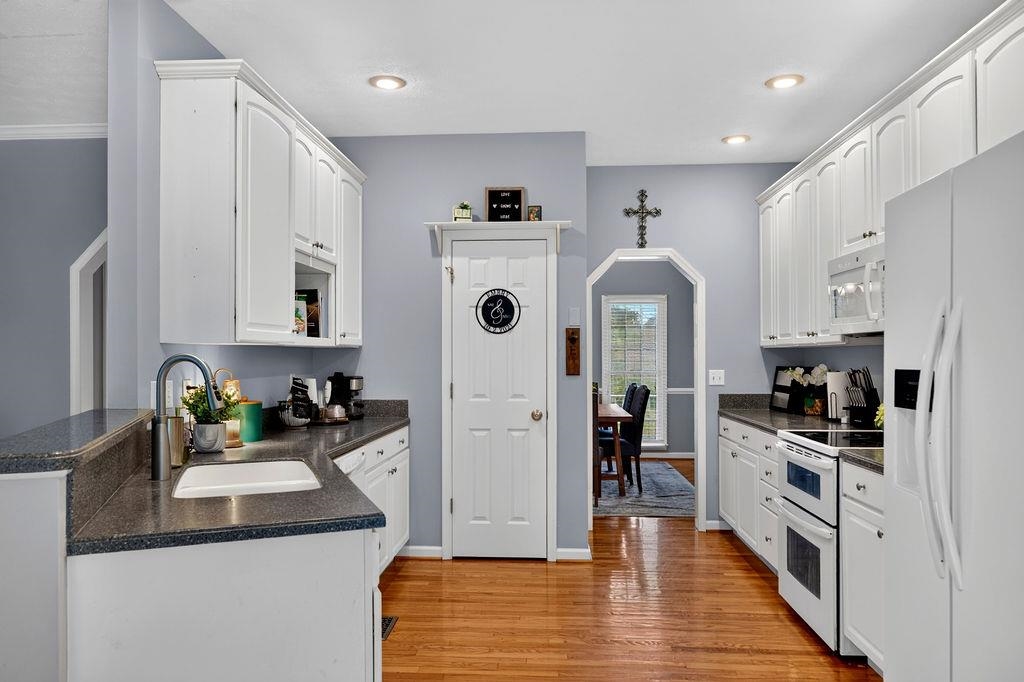 520 WYNDHAM HILL DR, FISHERSVILLE, Virginia 22939, 4 Bedrooms Bedrooms, ,2 BathroomsBathrooms,Residential,520 WYNDHAM HILL DR,683240 MLS # 683240 520 WYNDHAM HILL DR, FISHERSVILLE, Virginia 22939, 4 Bedrooms Bedrooms, ,2 BathroomsBathrooms,Residential,520 WYNDHAM HILL DR,683240 MLS # 683240