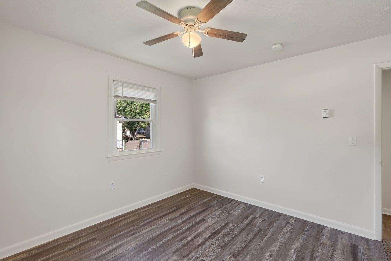 3 W OLD BARN RD, LURAY, Virginia 22835, 3 Bedrooms Bedrooms, ,1 BathroomBathrooms,Residential,3 W OLD BARN RD,683250 MLS # 683250 3 W OLD BARN RD, LURAY, Virginia 22835, 3 Bedrooms Bedrooms, ,1 BathroomBathrooms,Residential,3 W OLD BARN RD,683250 MLS # 683250