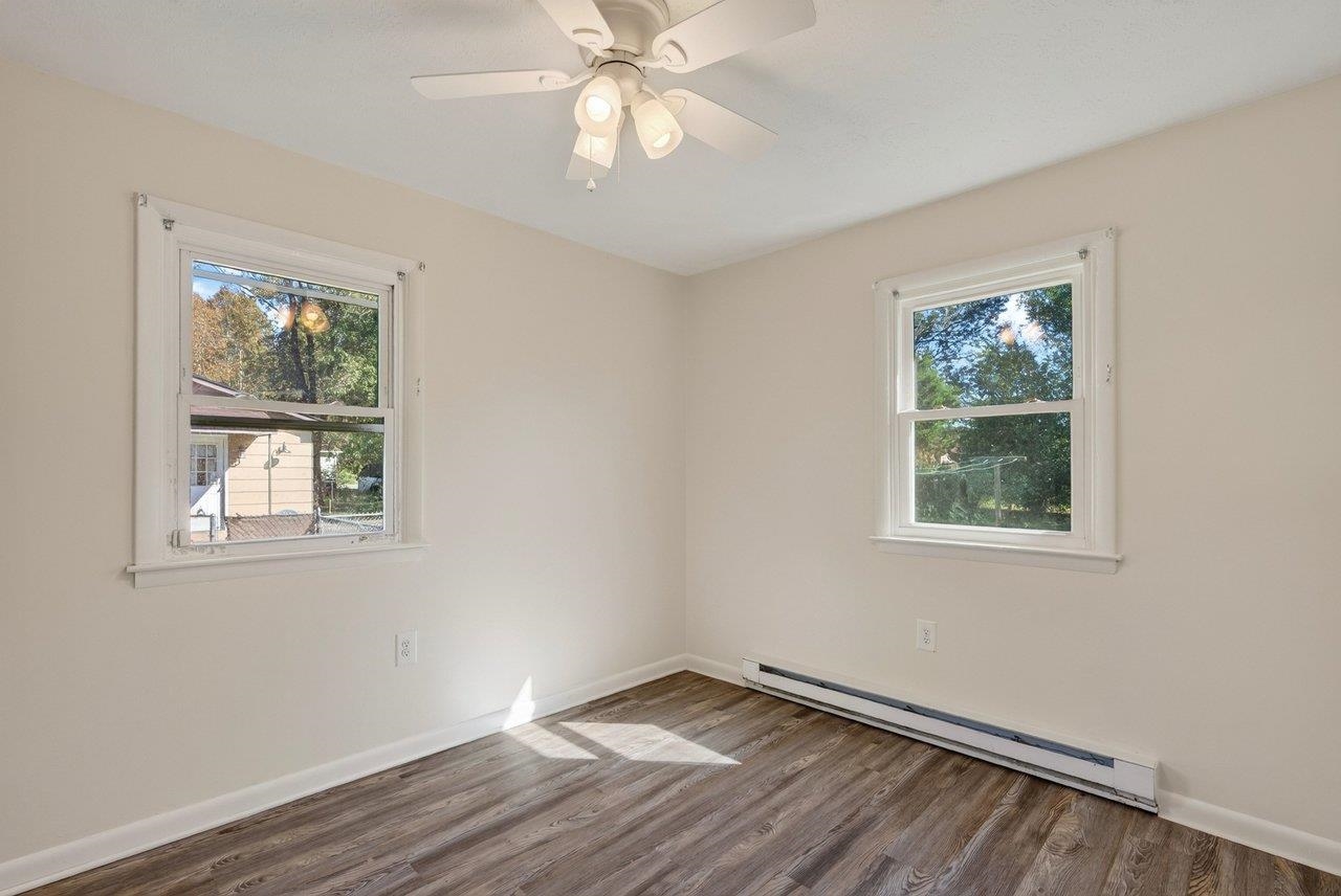 3 W OLD BARN RD, LURAY, Virginia 22835, 3 Bedrooms Bedrooms, ,1 BathroomBathrooms,Residential,3 W OLD BARN RD,683250 MLS # 683250 3 W OLD BARN RD, LURAY, Virginia 22835, 3 Bedrooms Bedrooms, ,1 BathroomBathrooms,Residential,3 W OLD BARN RD,683250 MLS # 683250