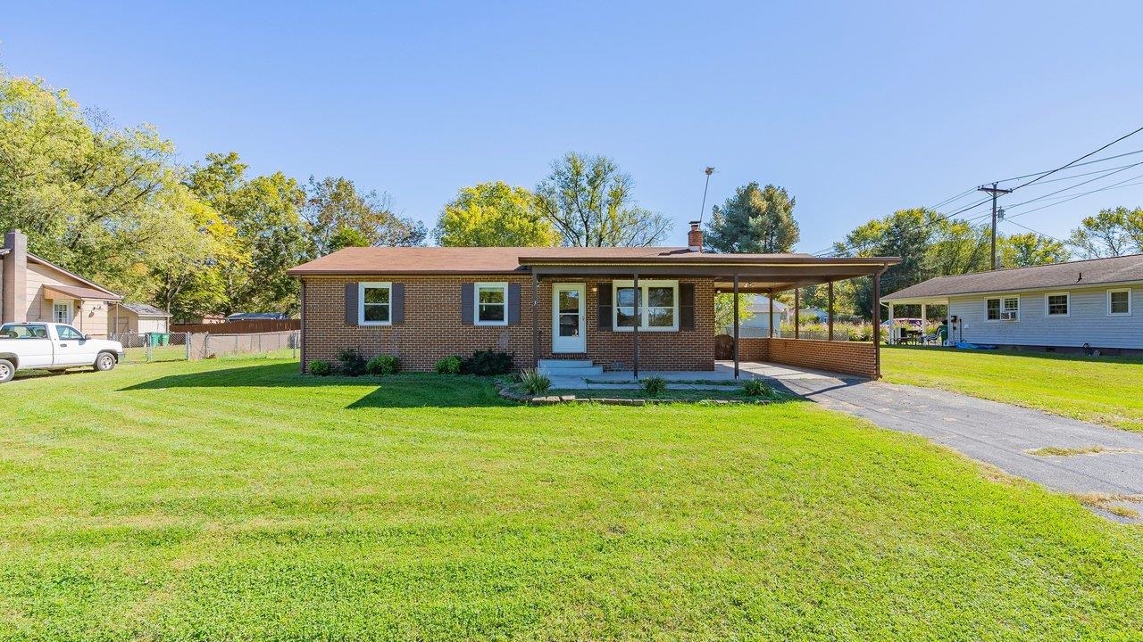 3 W OLD BARN RD, LURAY, Virginia 22835, 3 Bedrooms Bedrooms, ,1 BathroomBathrooms,Residential,3 W OLD BARN RD,683250 MLS # 683250 3 W OLD BARN RD, LURAY, Virginia 22835, 3 Bedrooms Bedrooms, ,1 BathroomBathrooms,Residential,3 W OLD BARN RD,683250 MLS # 683250