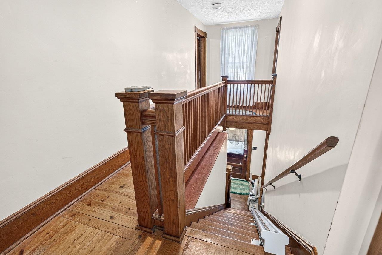 2301 MAYLAND RD, BROADWAY, Virginia 22815, 4 Bedrooms Bedrooms, ,2 BathroomsBathrooms,Residential,2301 MAYLAND RD,683256 MLS # 683256